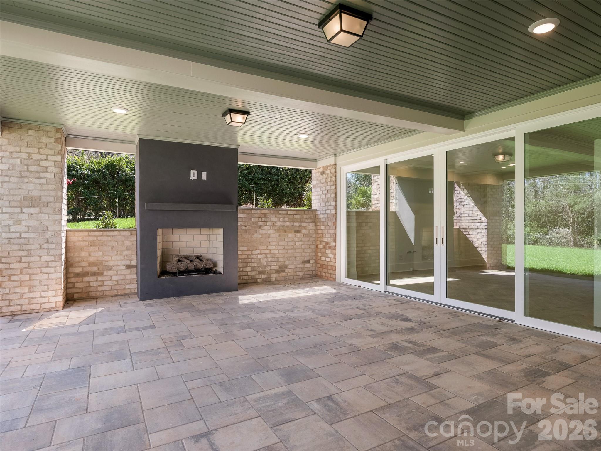 6740 Newhall Road — Charlotte