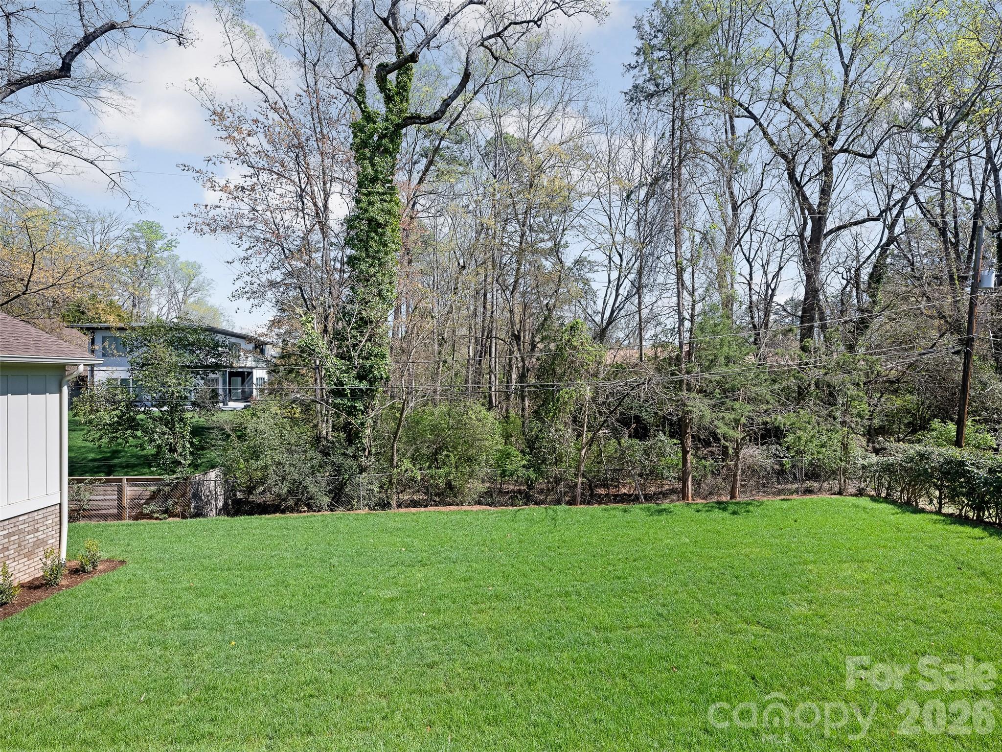 6740 Newhall Road — Charlotte