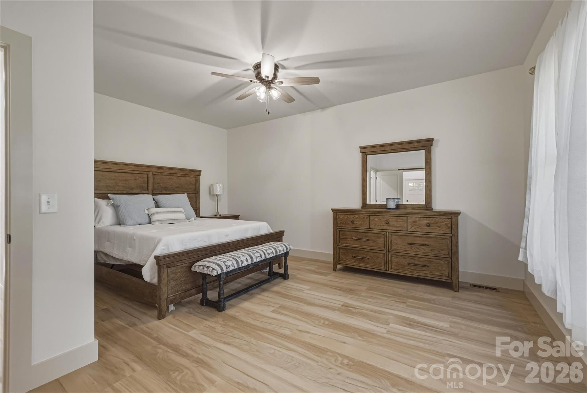 5676 MARBLESTONE Drive — Granite Falls
