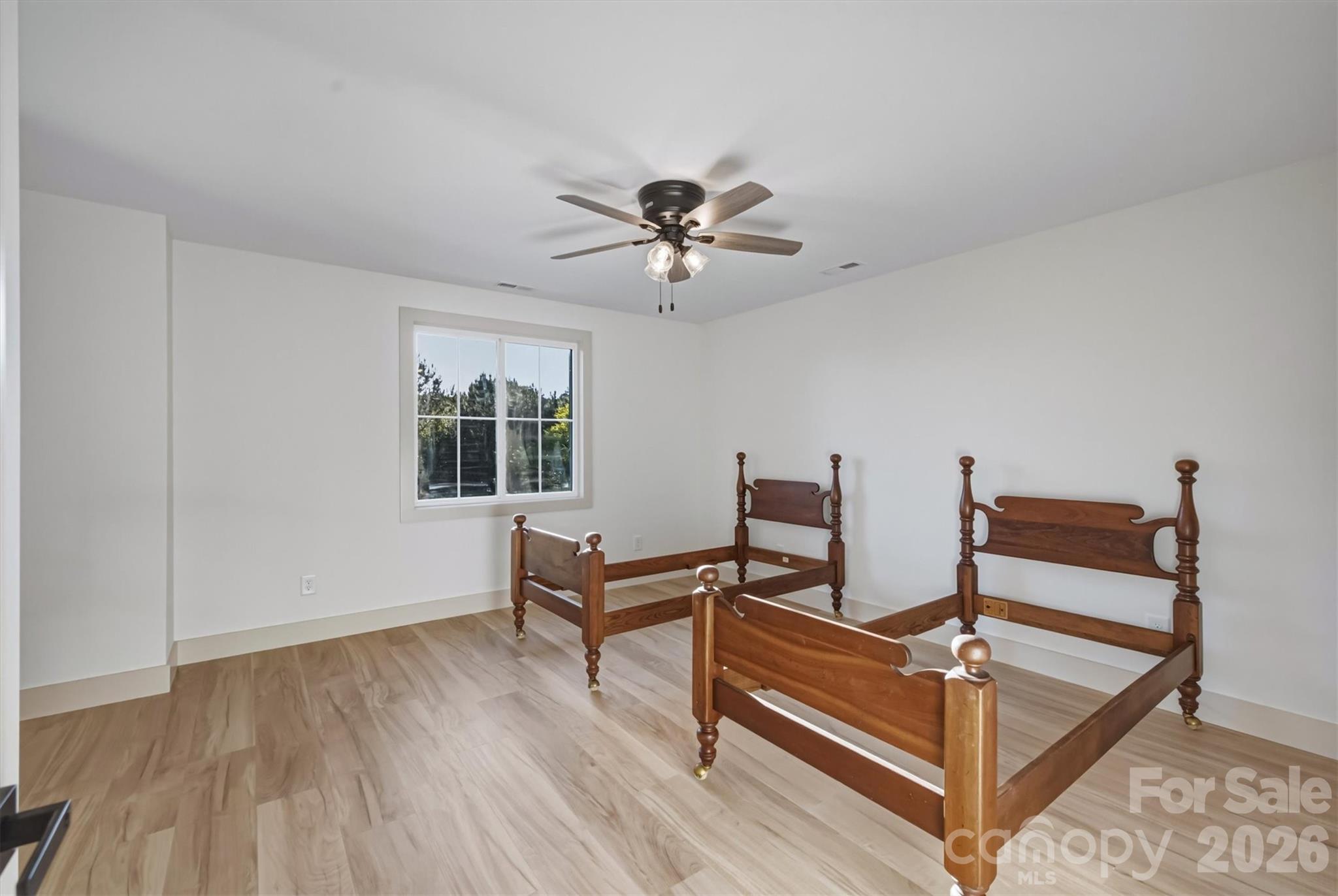 5676 MARBLESTONE Drive — Granite Falls