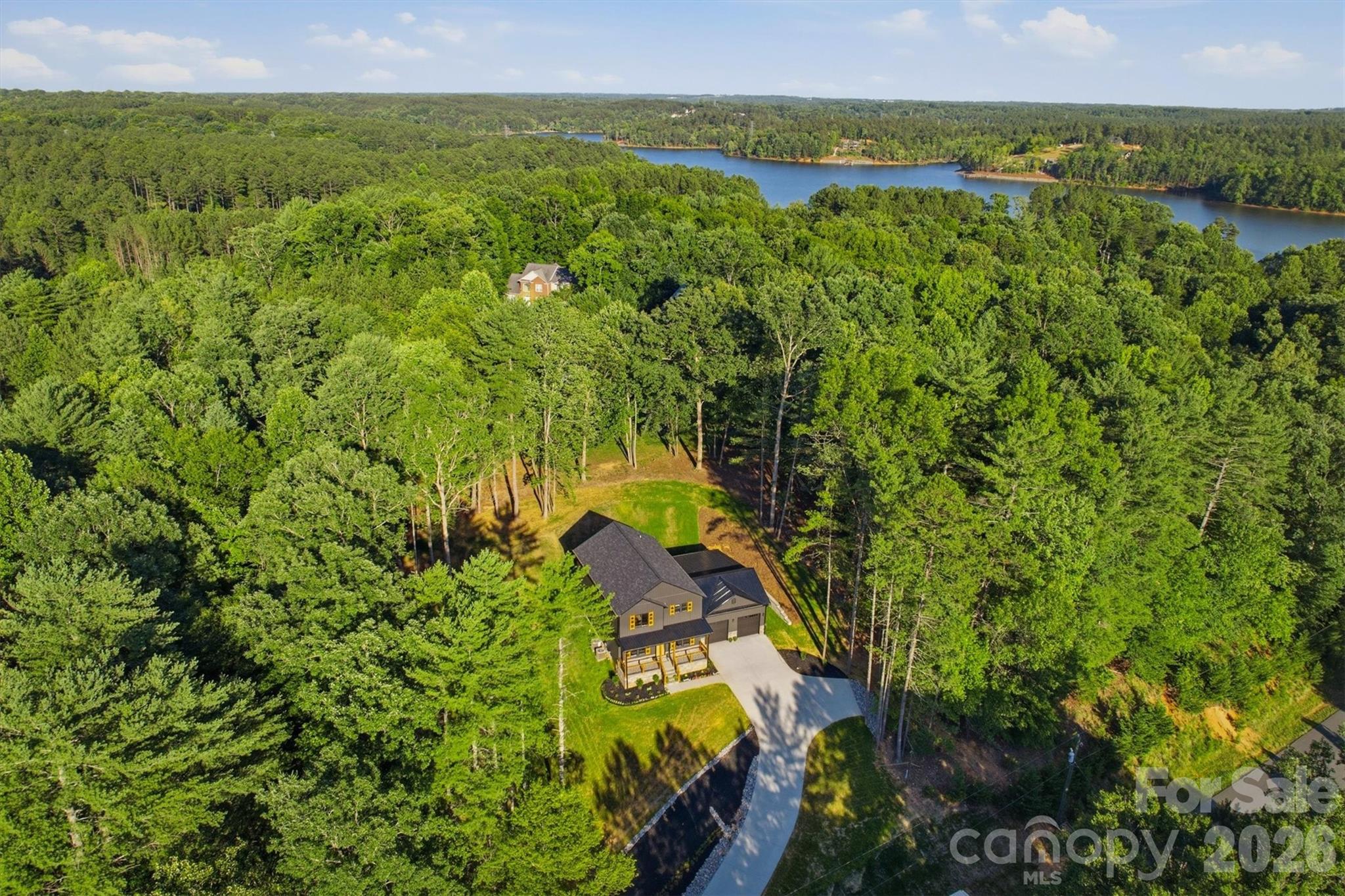 5676 MARBLESTONE Drive — Granite Falls