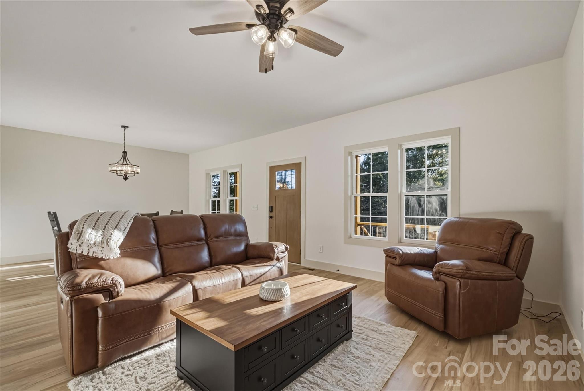 5676 MARBLESTONE Drive — Granite Falls