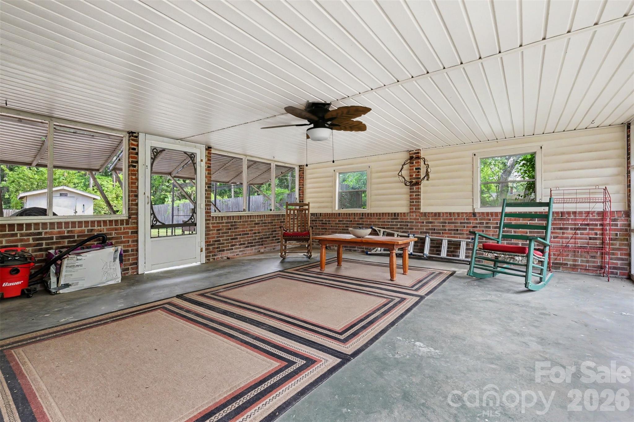6774 Woodhaven Road — Kershaw