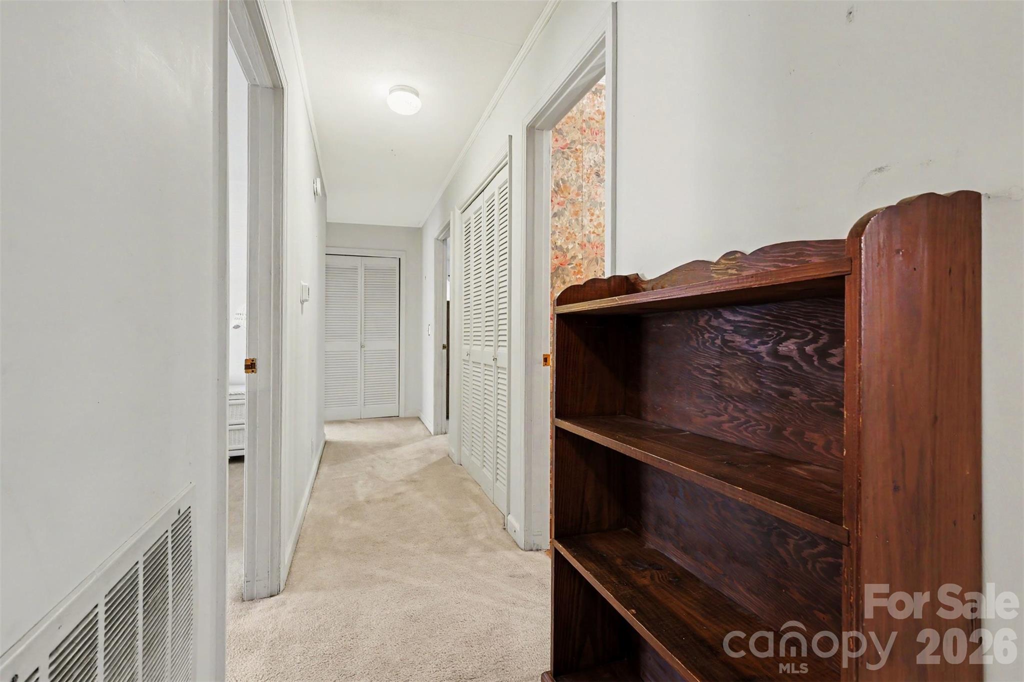 6774 Woodhaven Road — Kershaw
