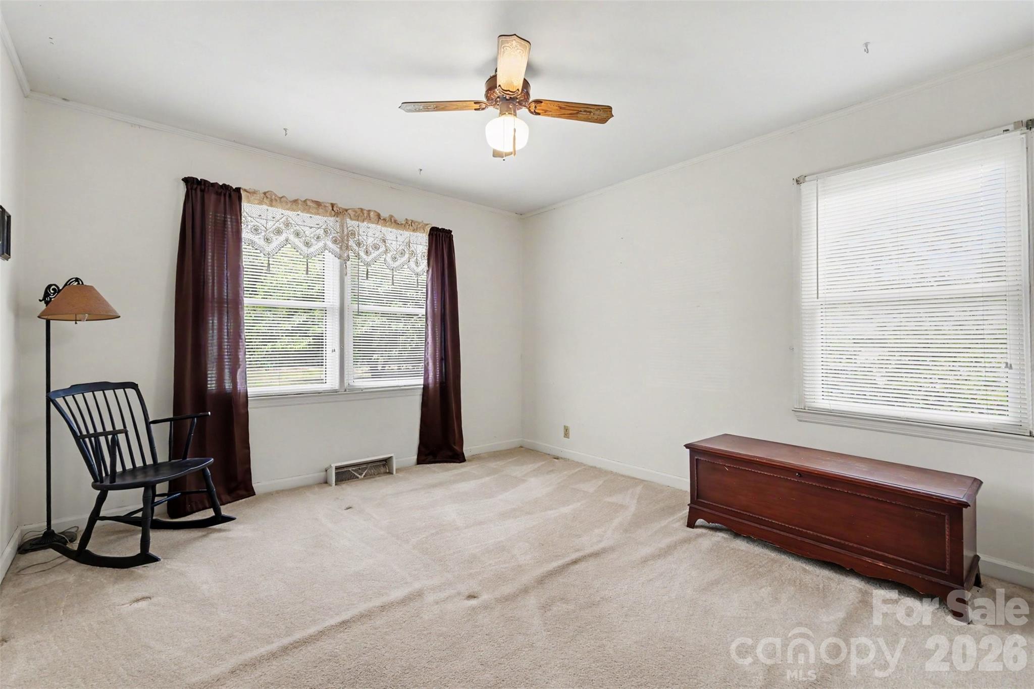 6774 Woodhaven Road — Kershaw