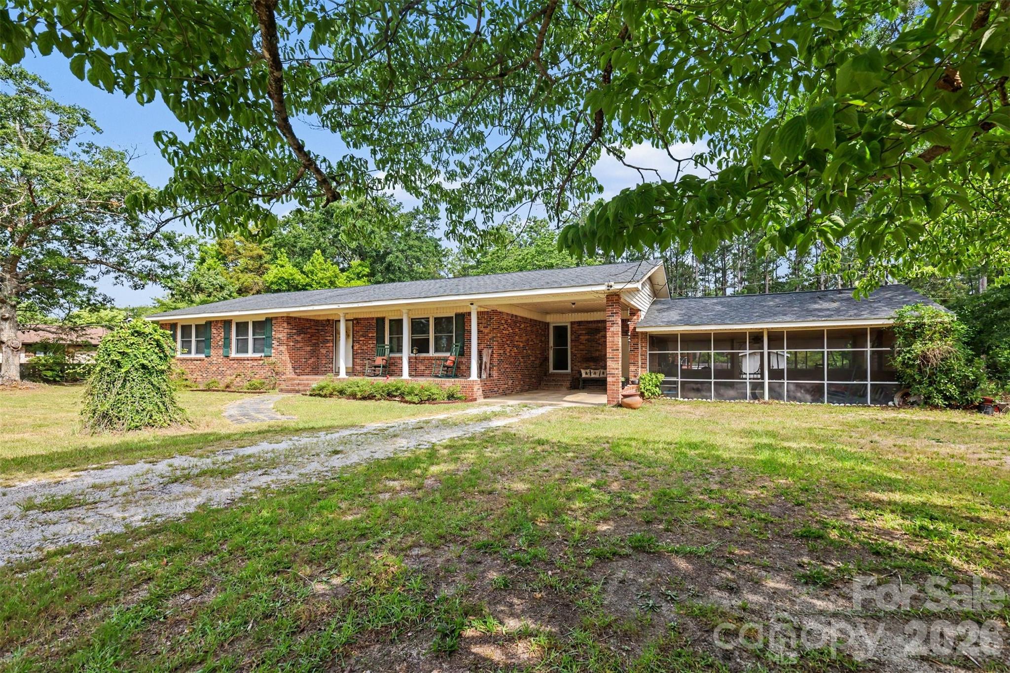 6774 Woodhaven Road — Kershaw