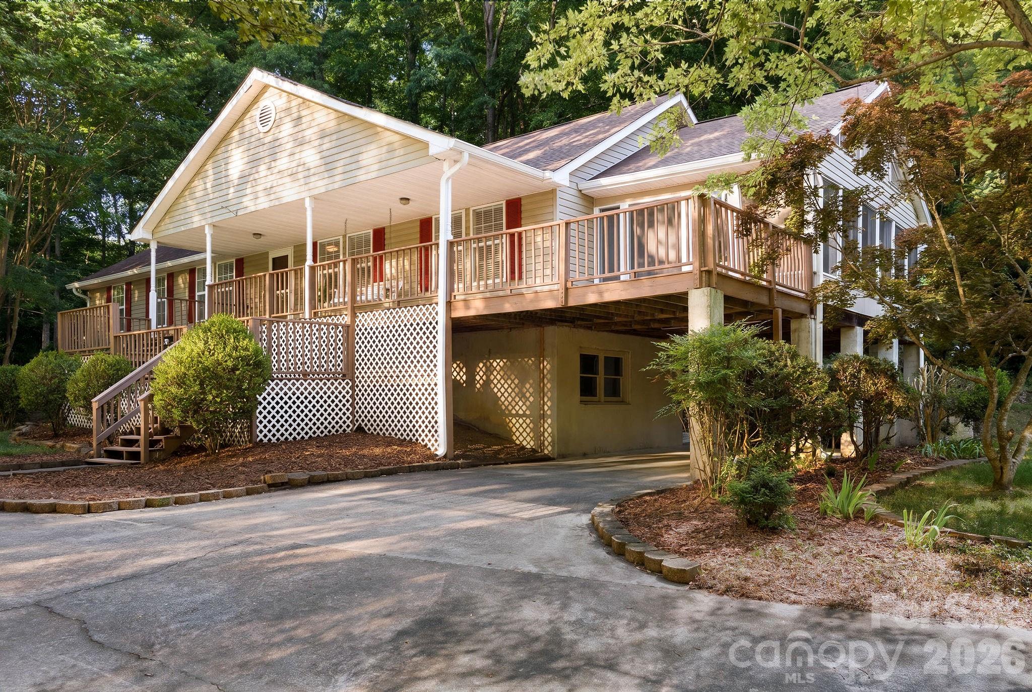 135 Brookhaven Lane — Advance