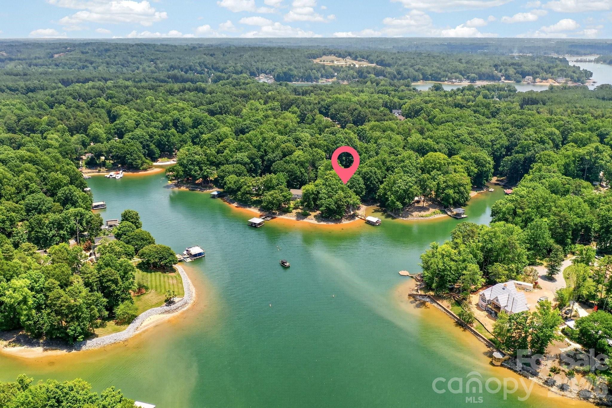 105 Quail Lane — Mooresville