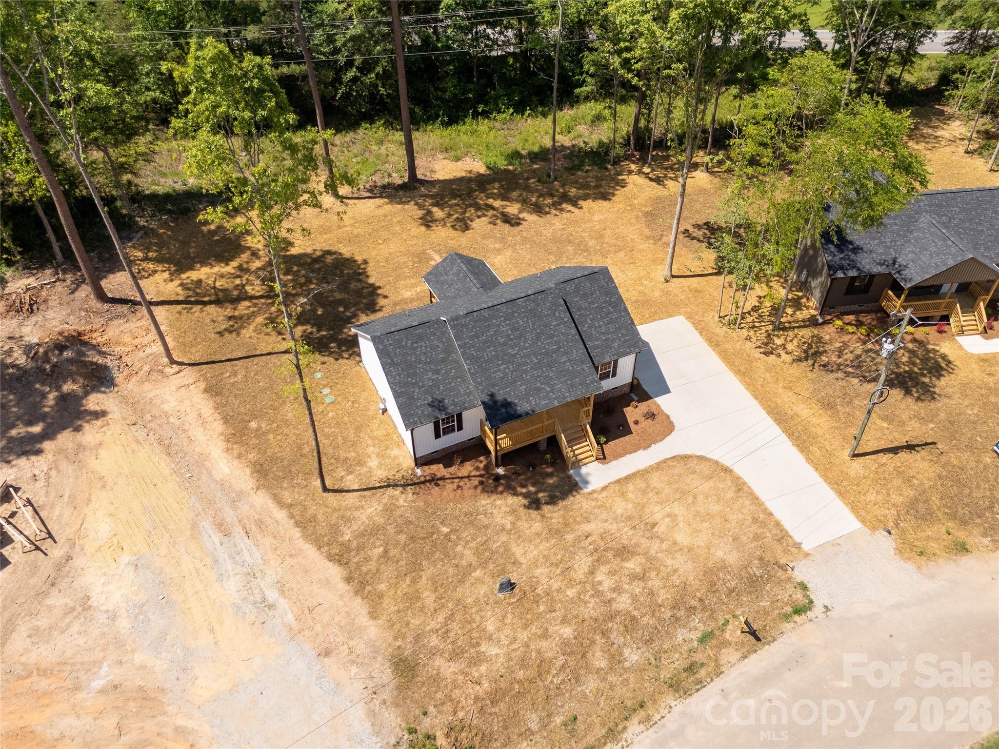1425 Mack Drive — McConnells