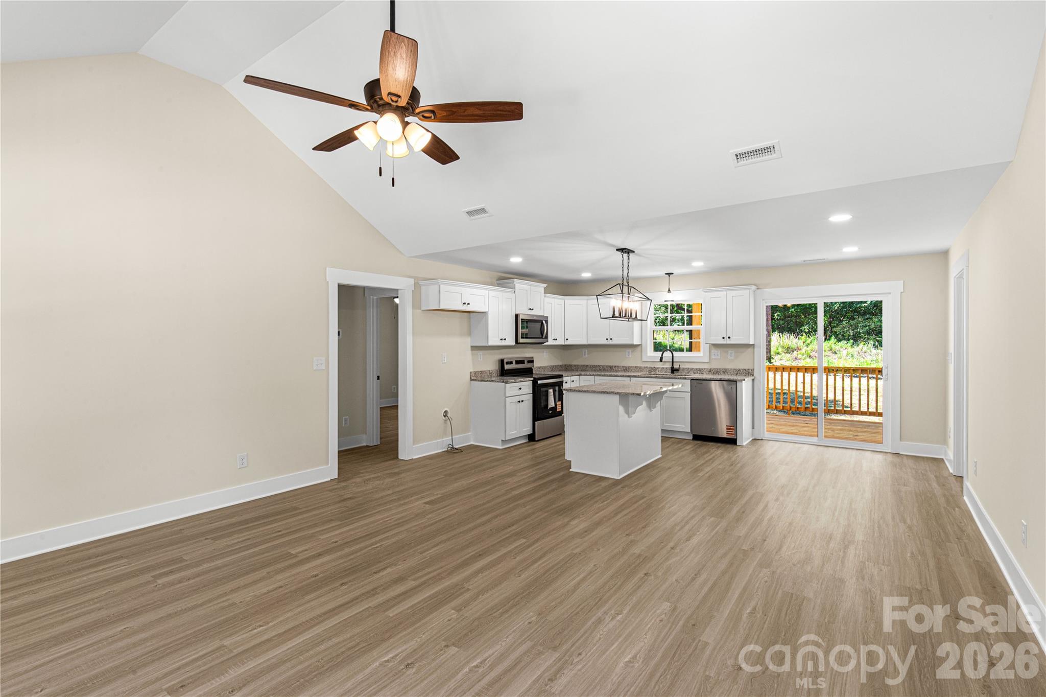 1425 Mack Drive — McConnells