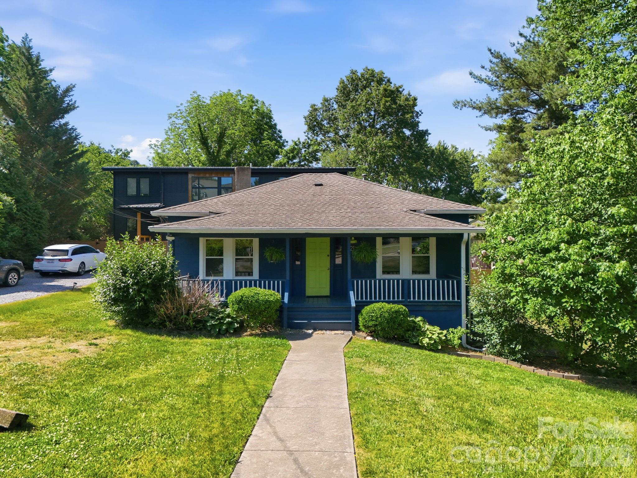 21 Clemmons Street — Asheville