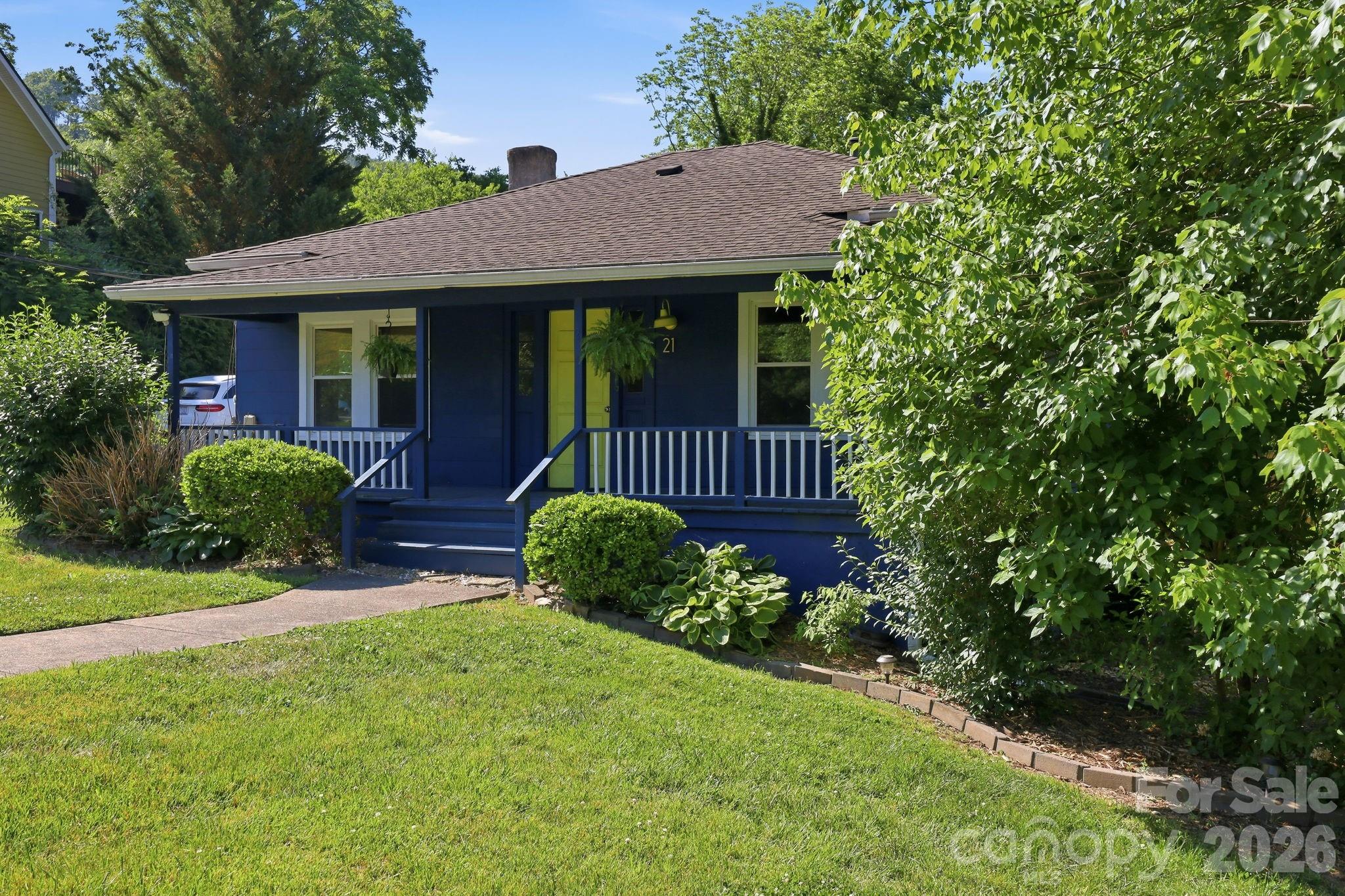 21 Clemmons Street — Asheville
