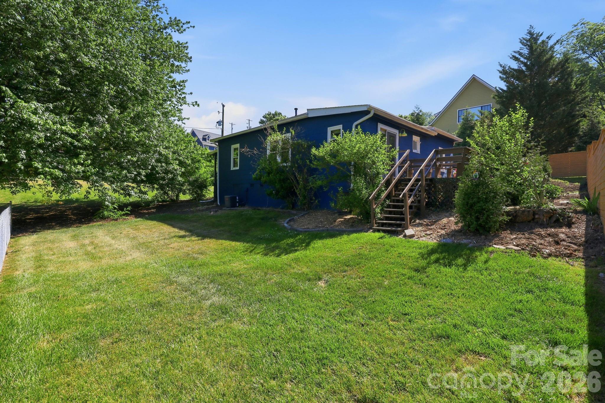 21 Clemmons Street — Asheville