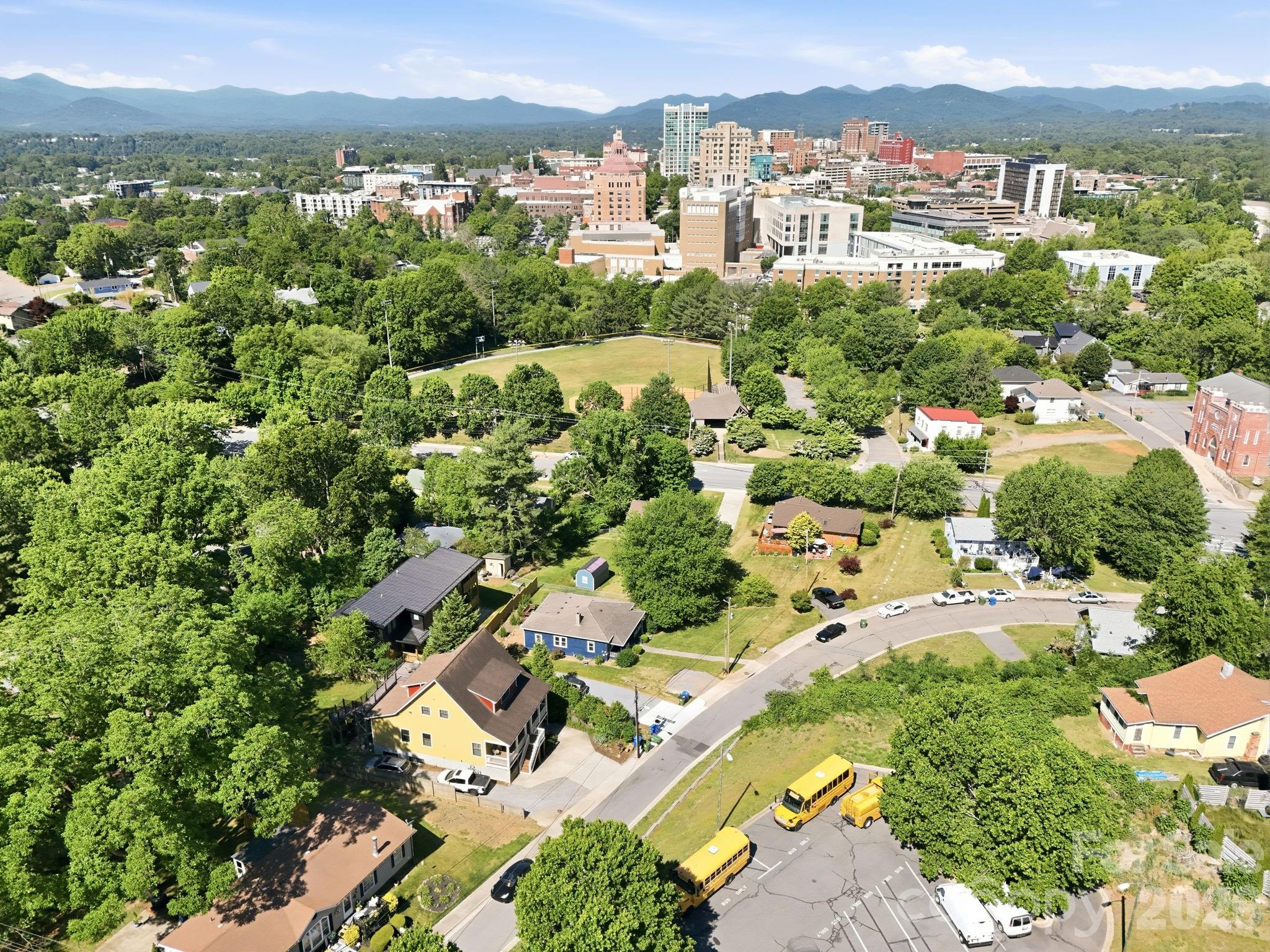 21 Clemmons Street — Asheville