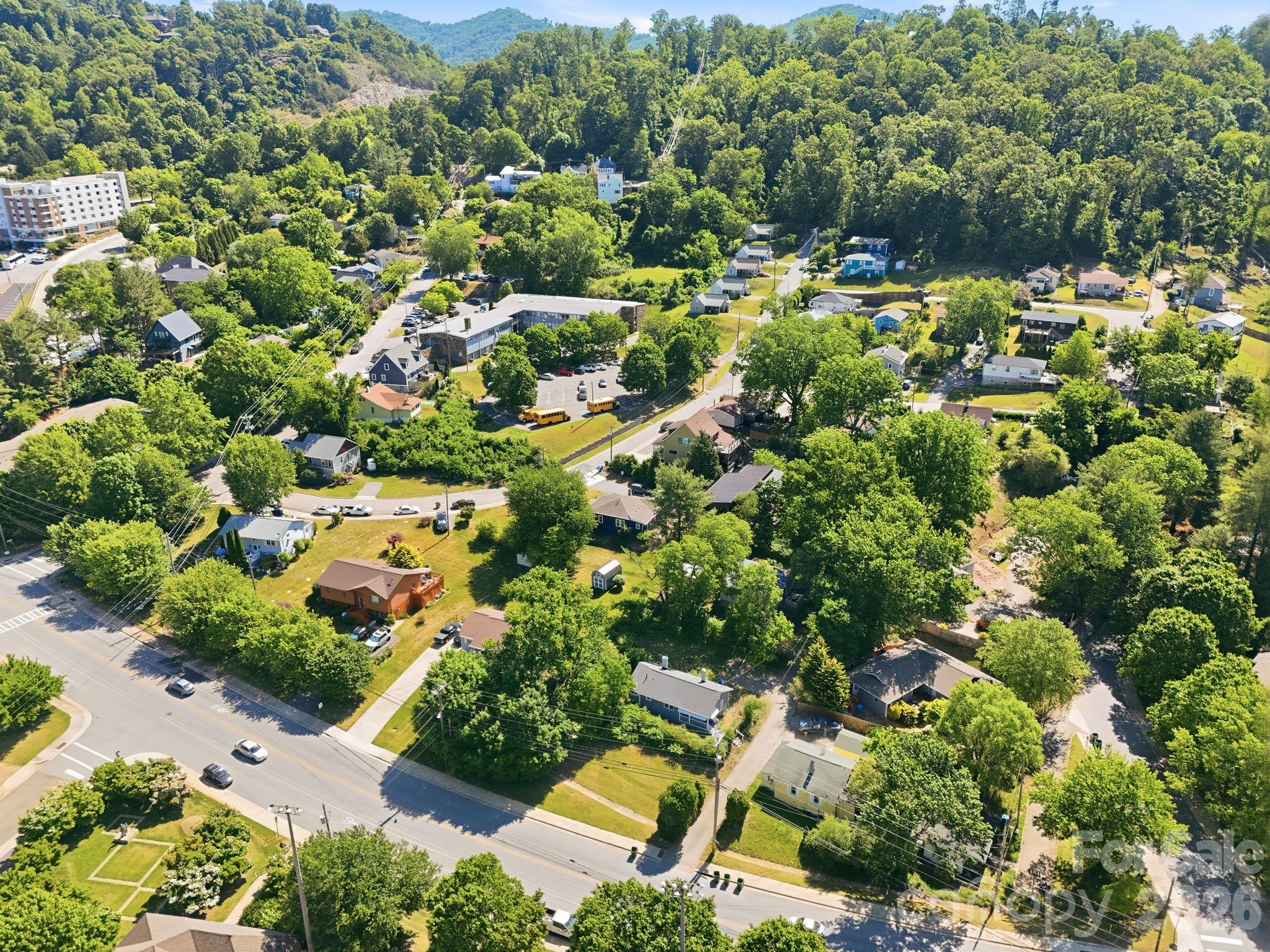 21 Clemmons Street — Asheville