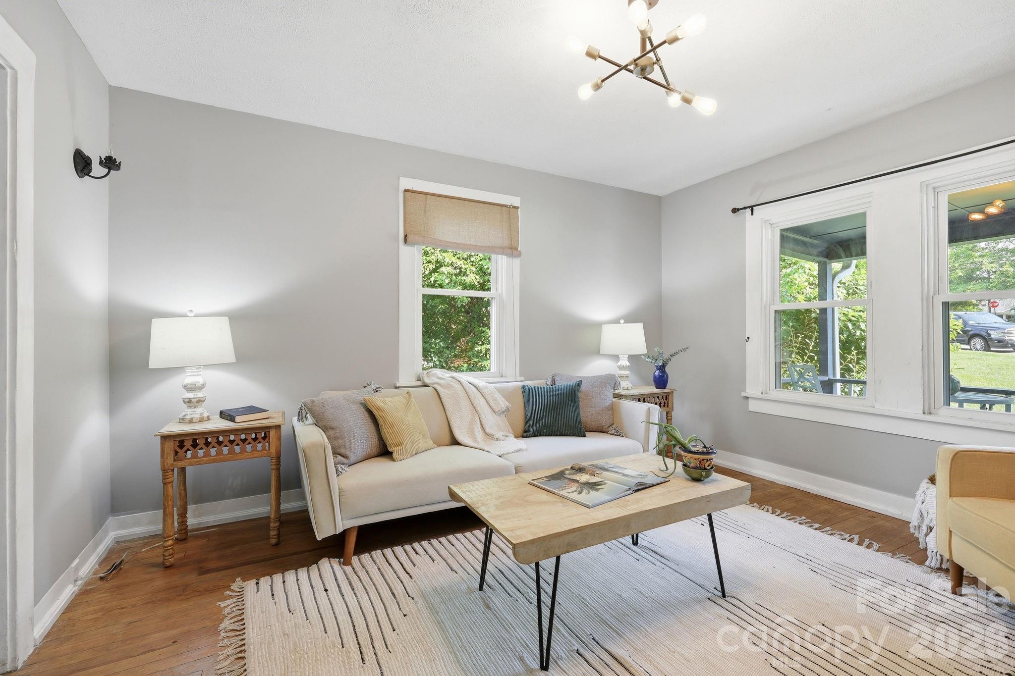 21 Clemmons Street — Asheville