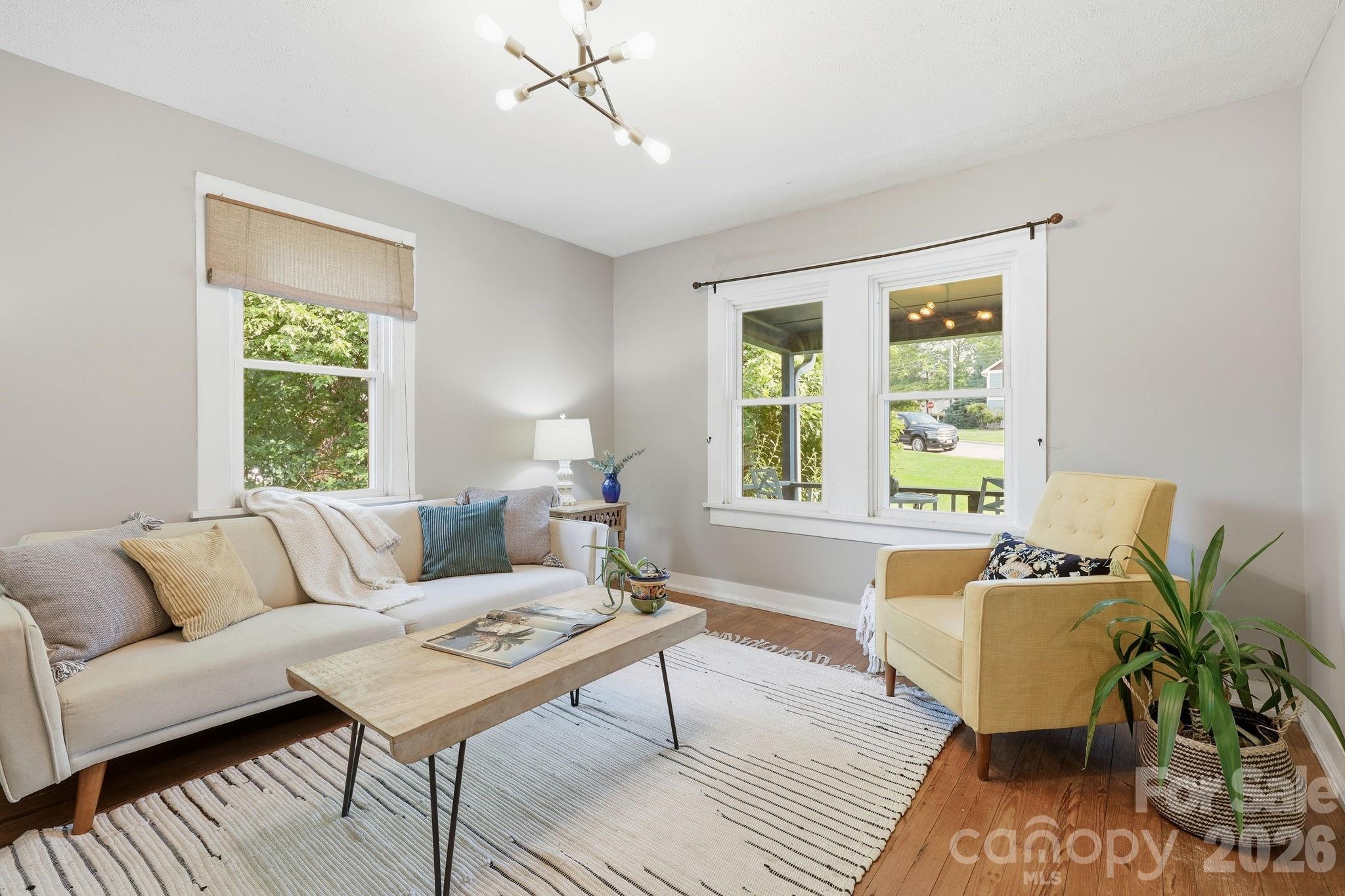 21 Clemmons Street — Asheville
