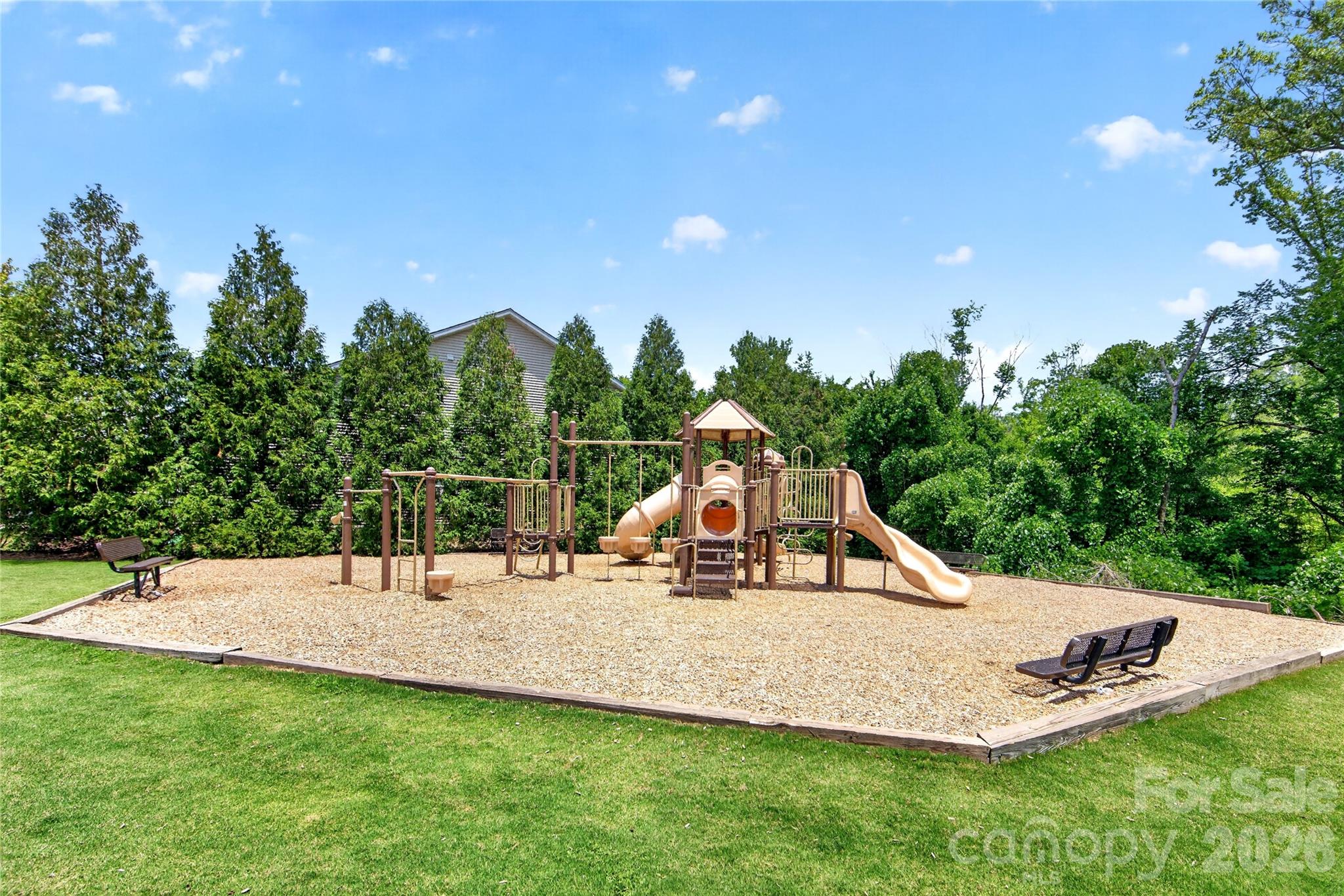 1357 Overlea Place NW — Concord