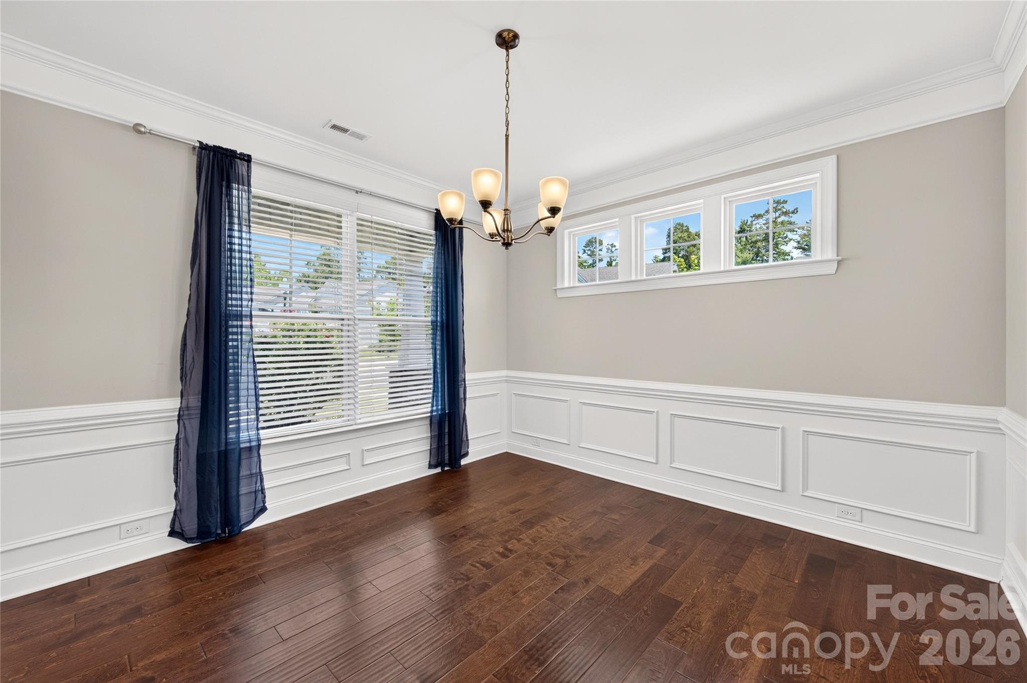1357 Overlea Place NW — Concord
