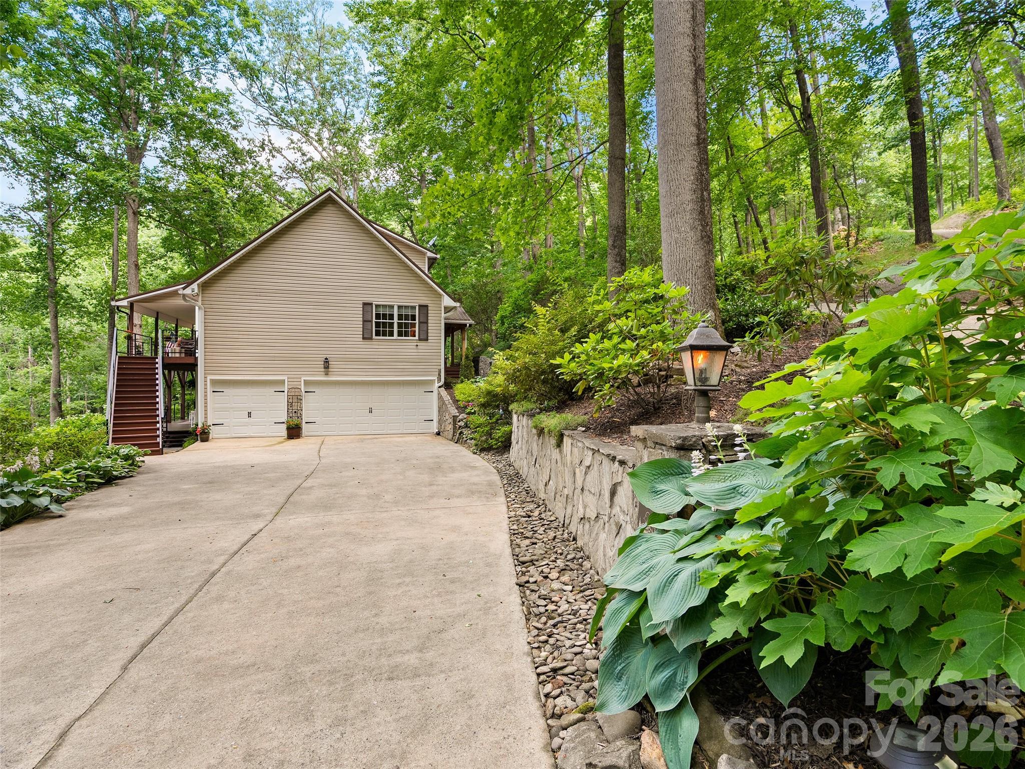 233 Rocky Face Drive — Canton