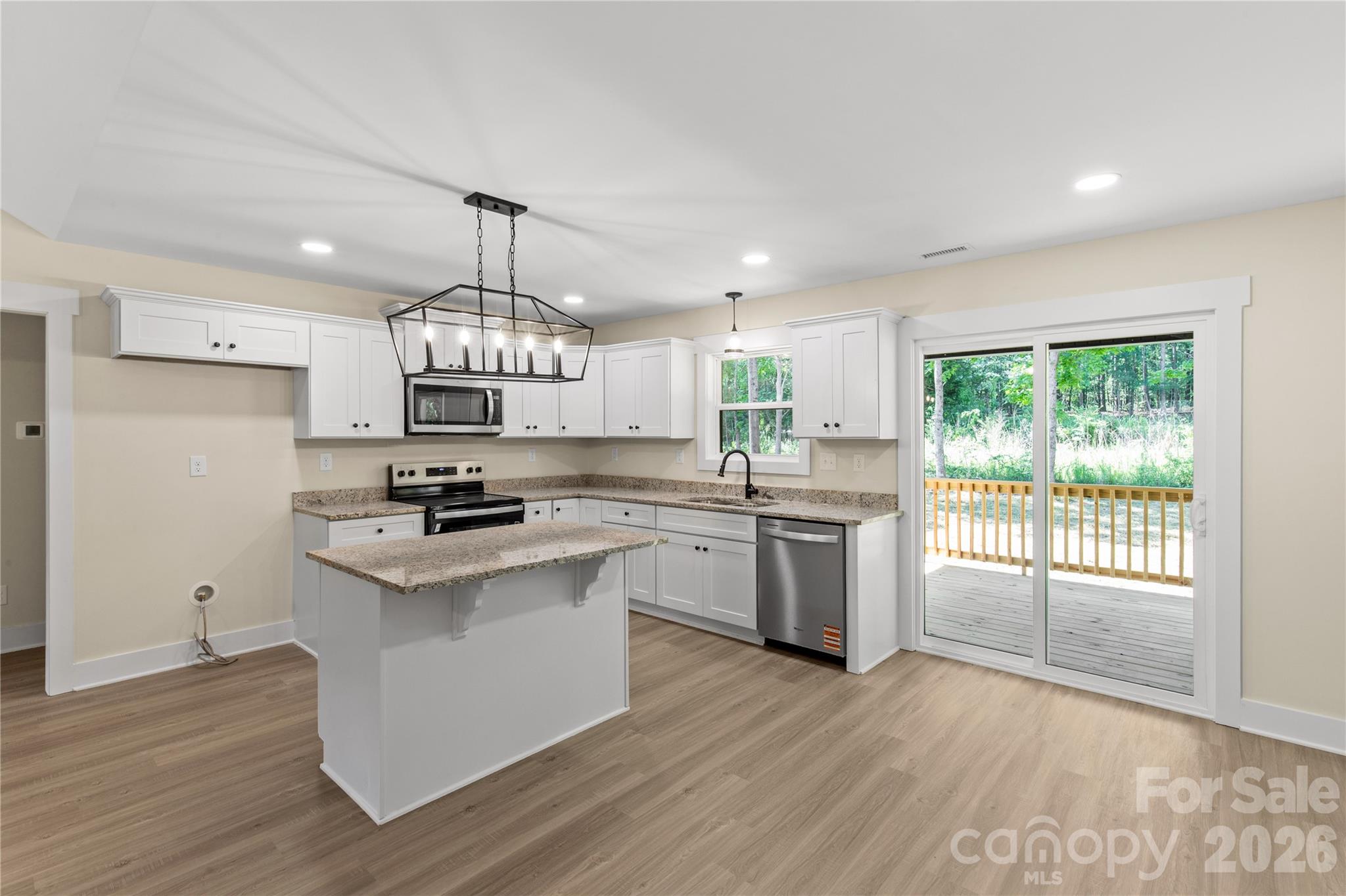 1433 Mack Drive — McConnells