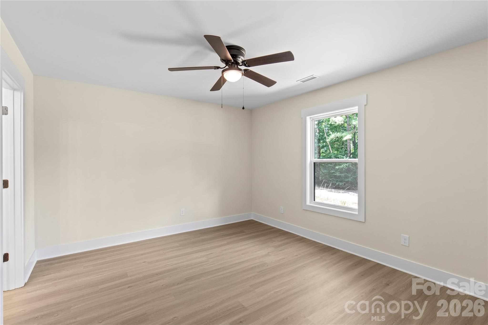 1433 Mack Drive — McConnells