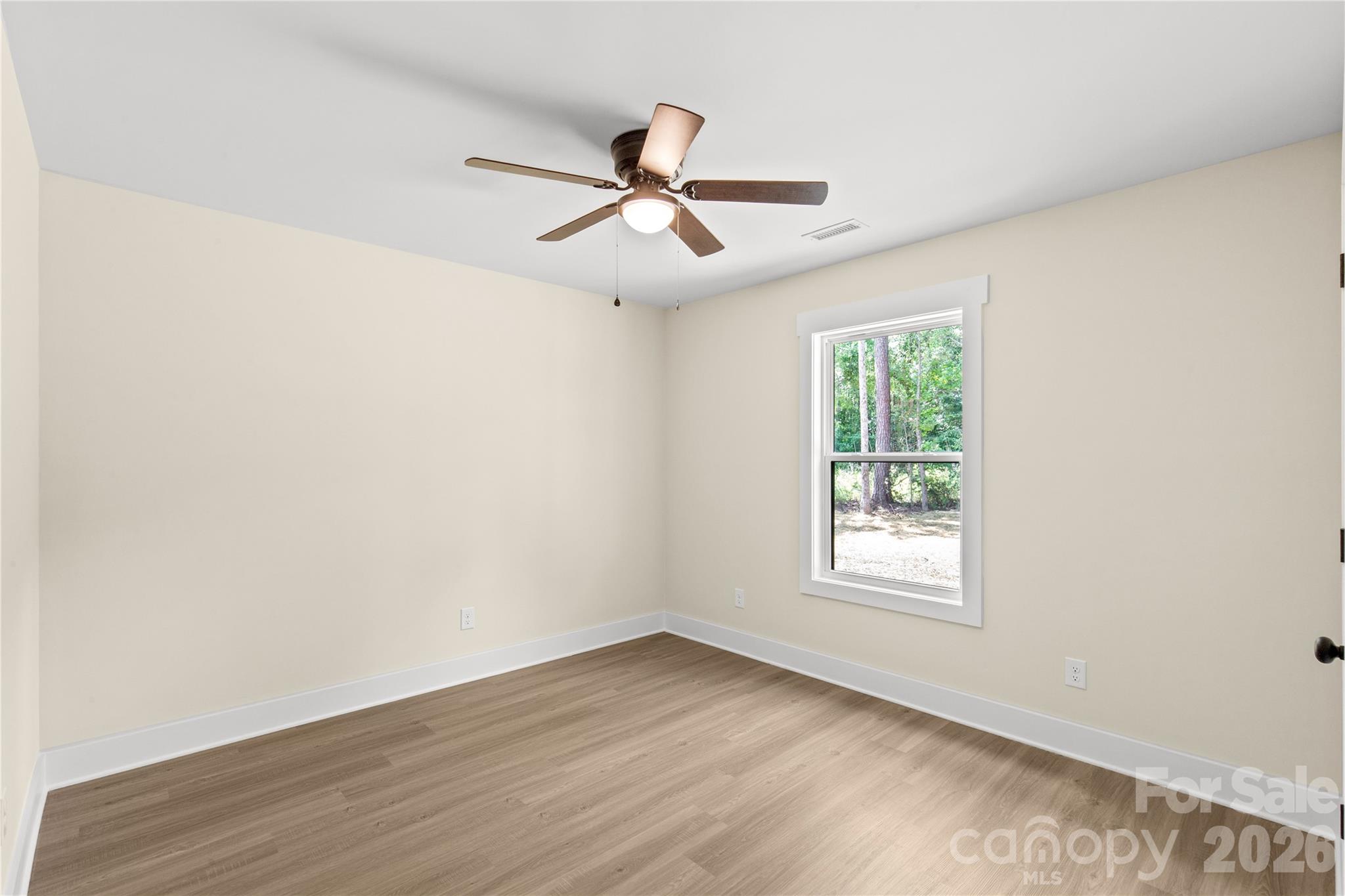 1433 Mack Drive — McConnells