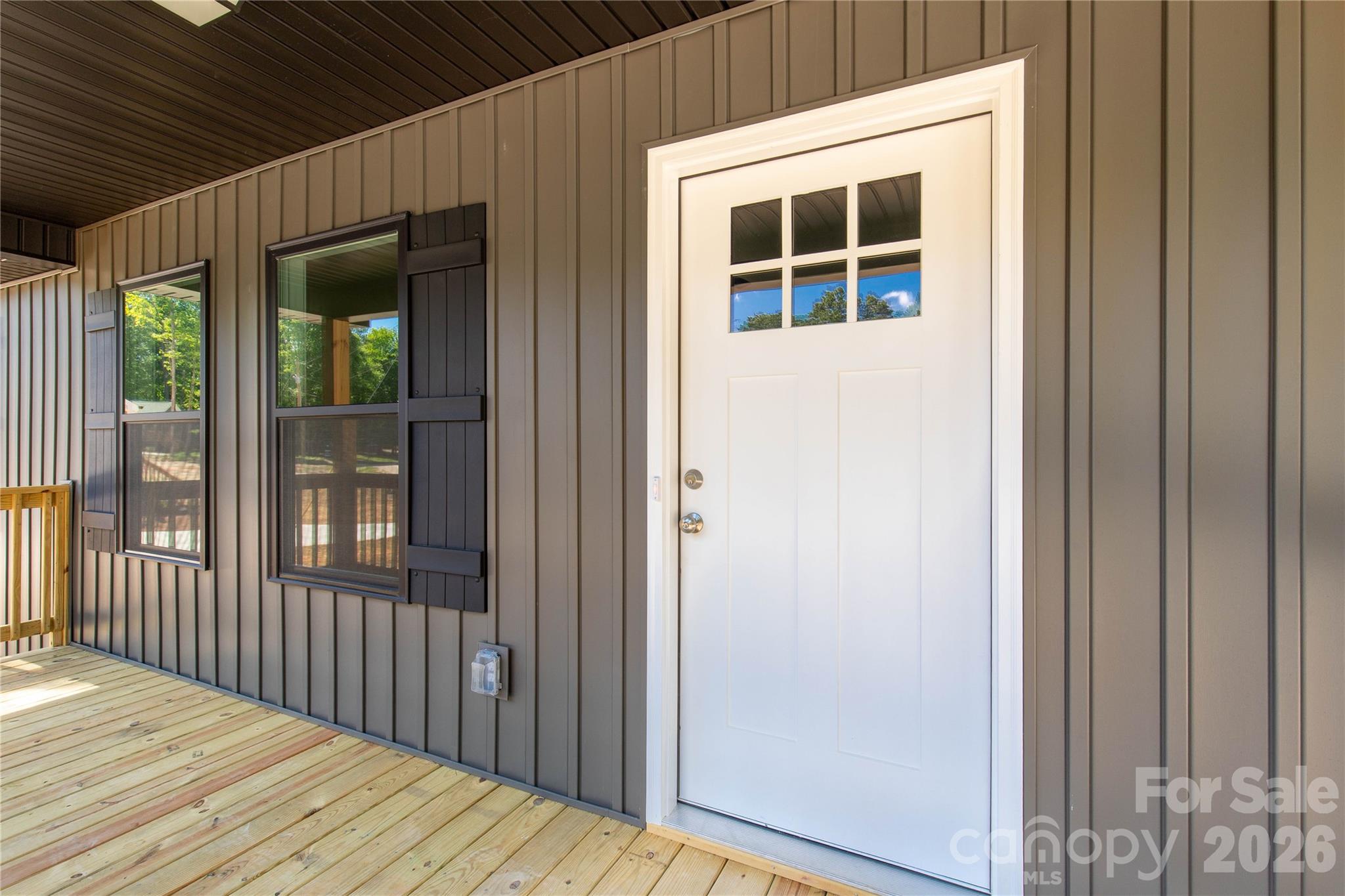 1433 Mack Drive — McConnells
