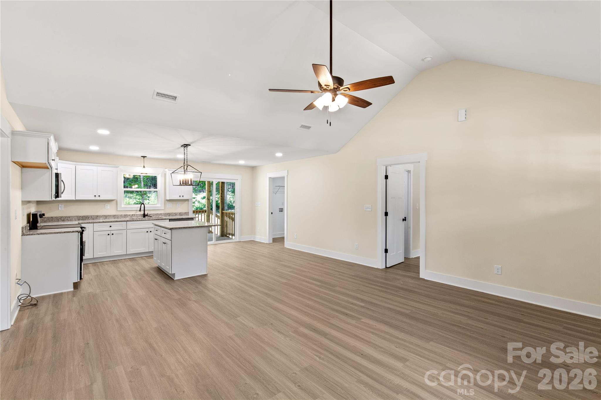 1433 Mack Drive — McConnells