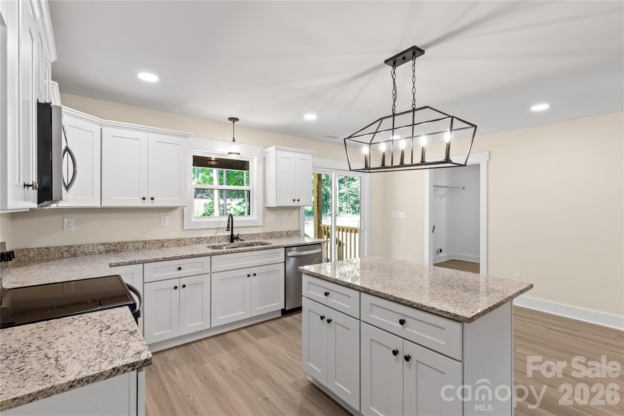 1433 Mack Drive — McConnells