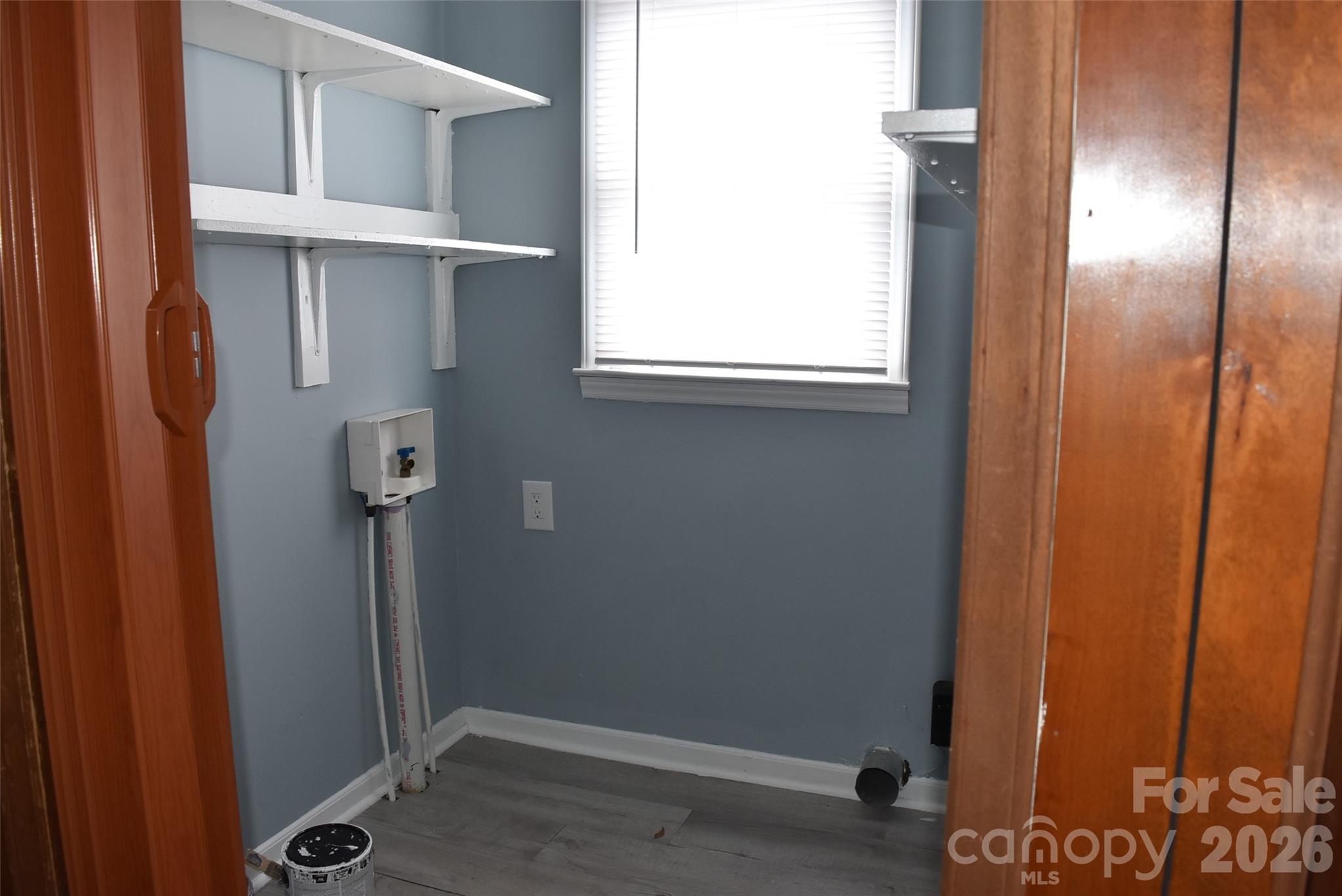 2825 Long Avenue E — Ranlo