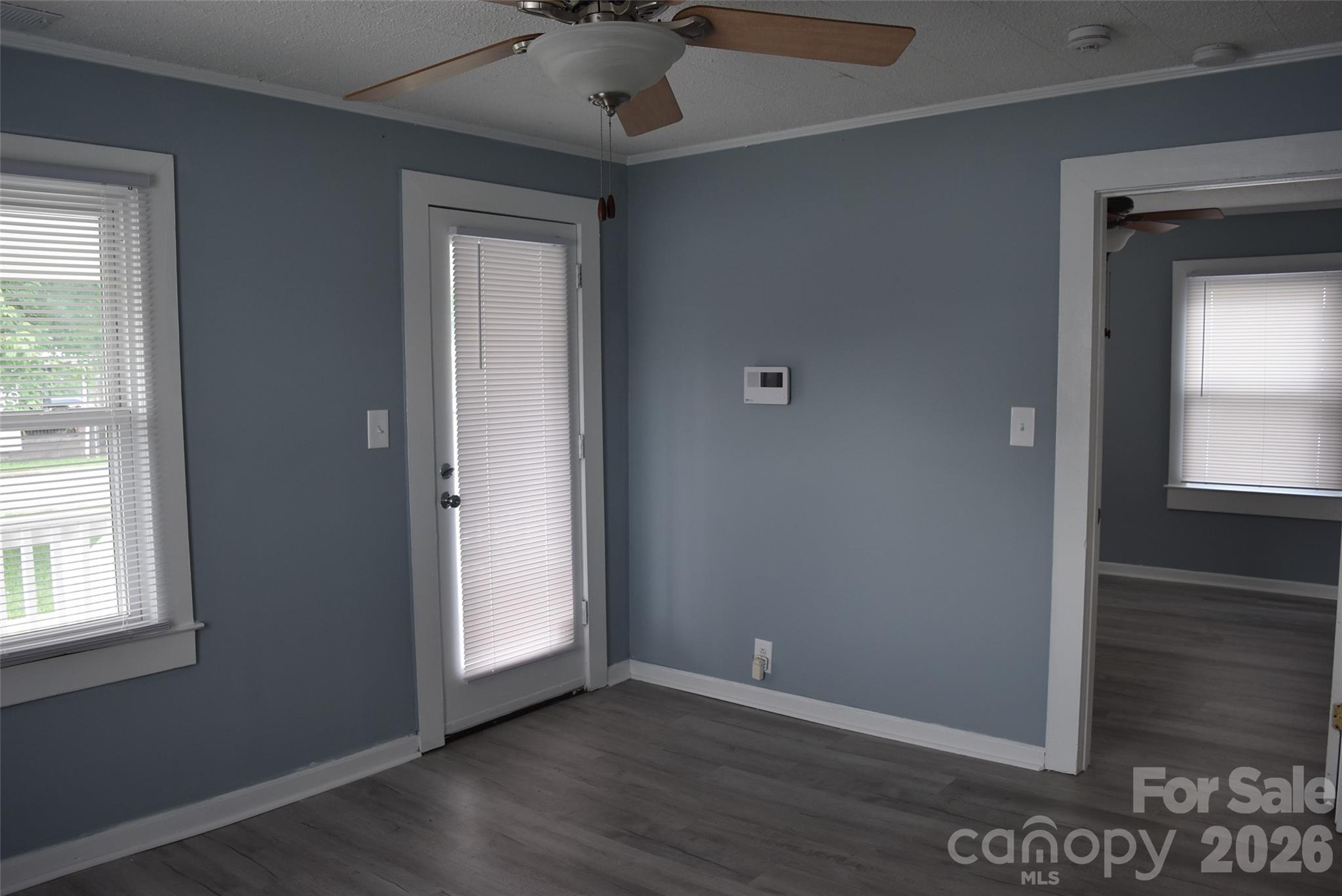 2825 Long Avenue E — Ranlo