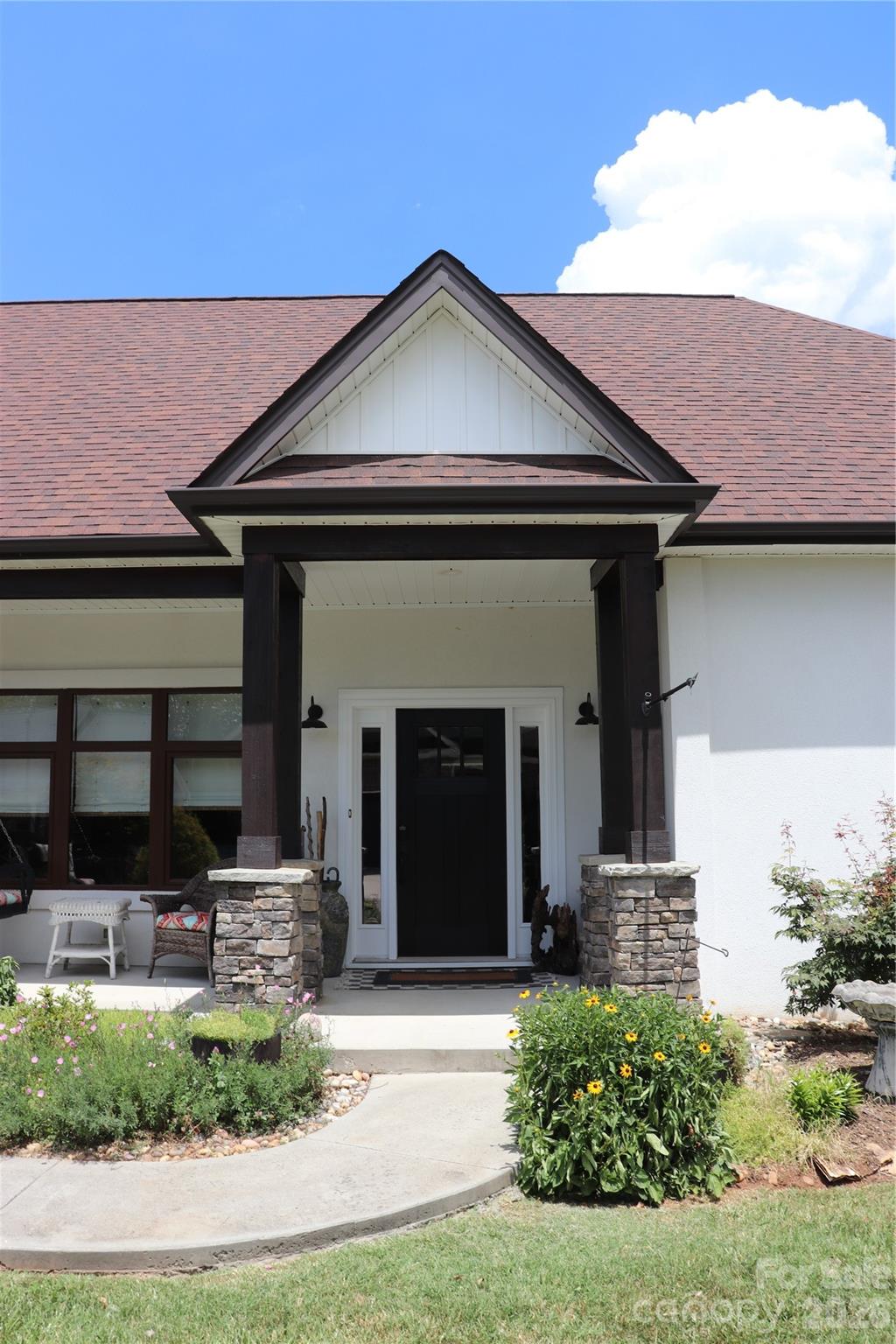 119 Hill Street — Granite Falls