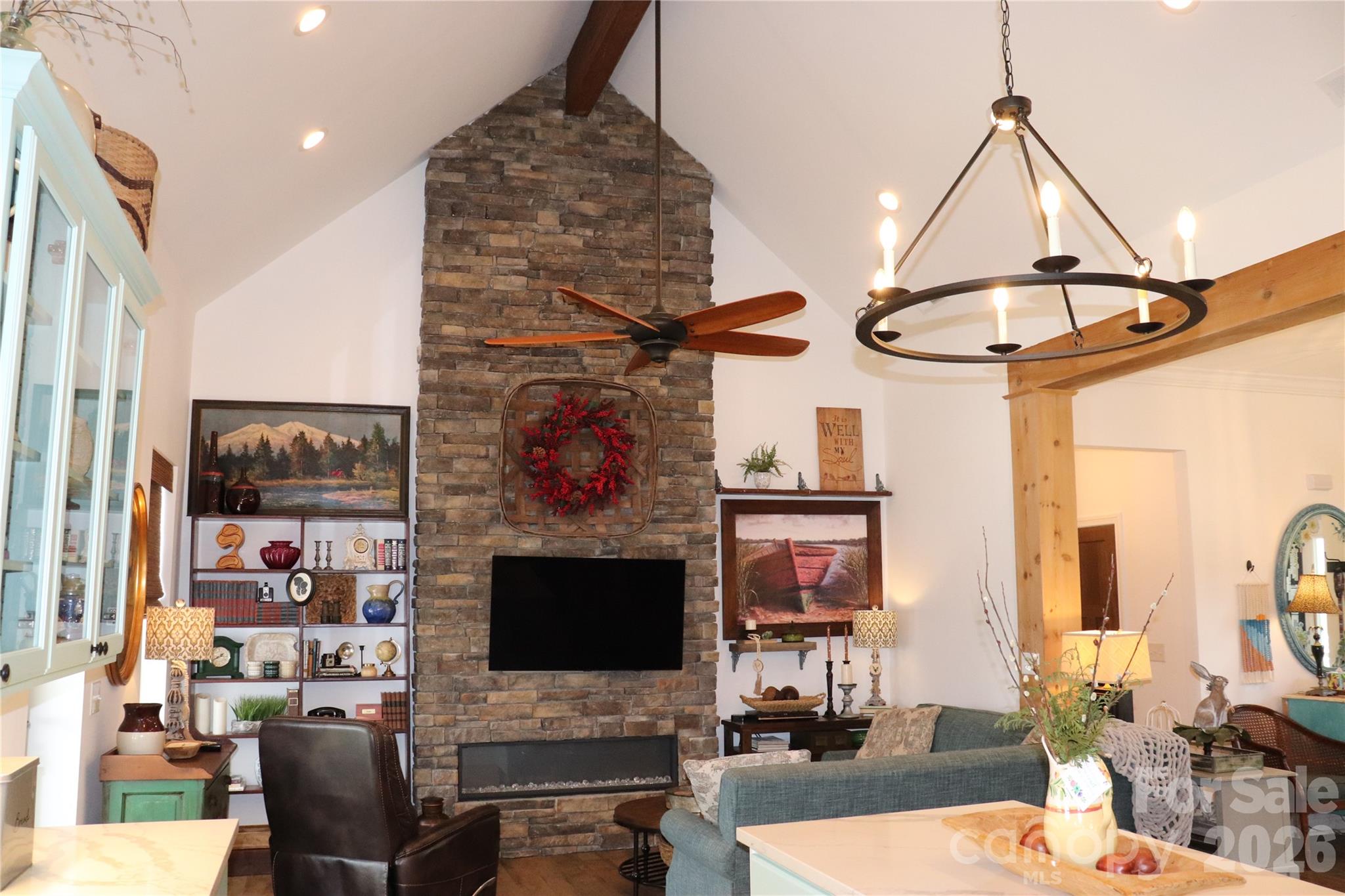 119 Hill Street — Granite Falls