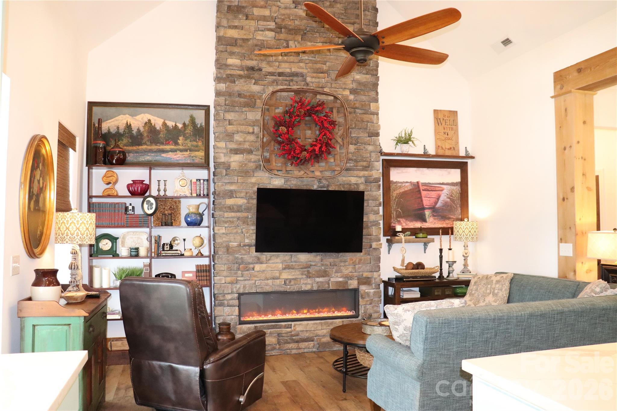 119 Hill Street — Granite Falls