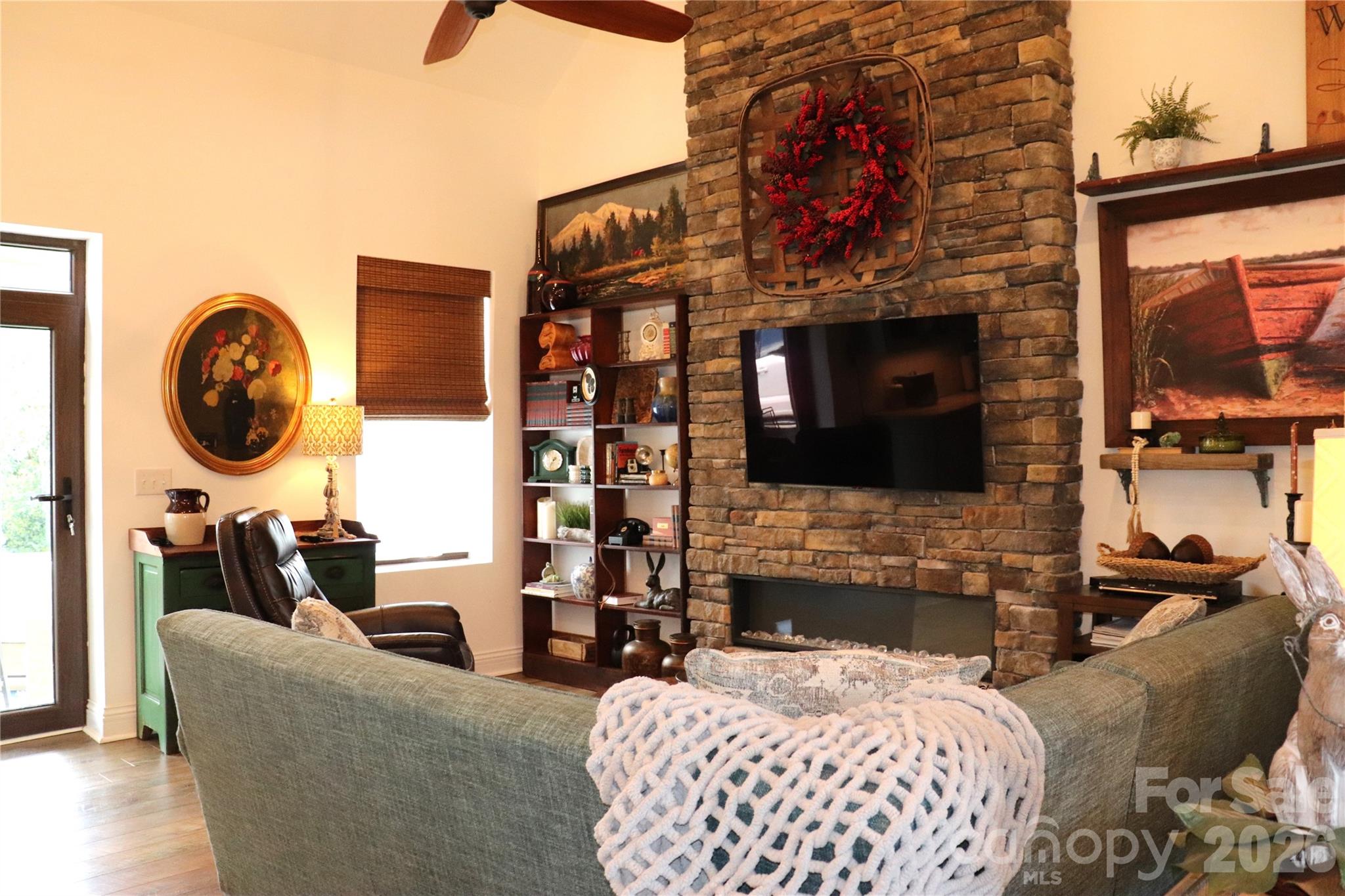 119 Hill Street — Granite Falls