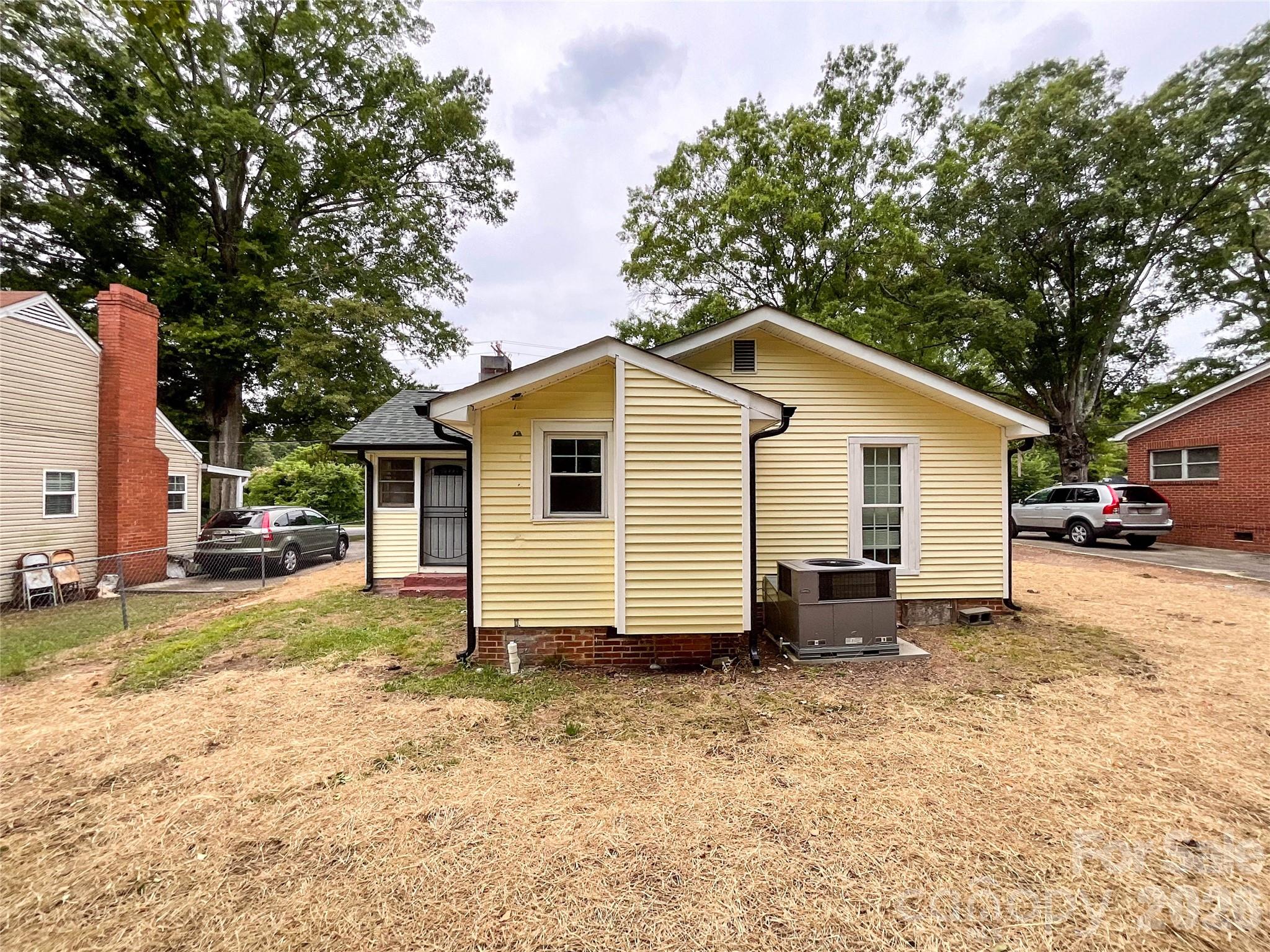 307 Leonard Avenue — Albemarle