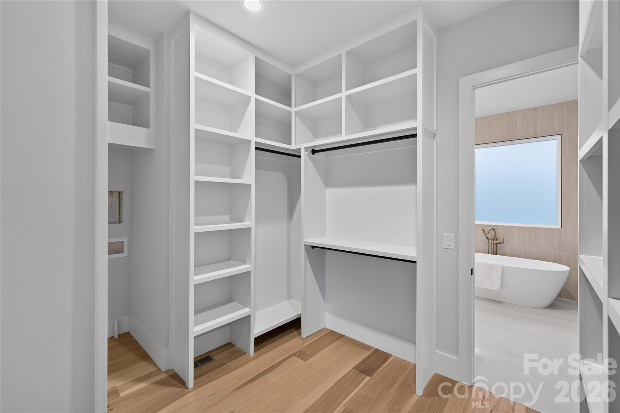 3119 Shenandoah Avenue — Charlotte