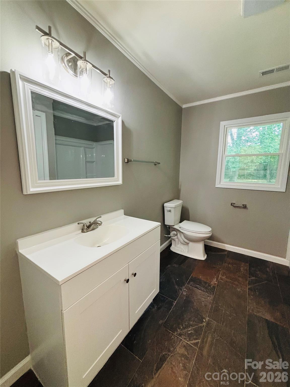 138 Oak Hill Drive — Forest City