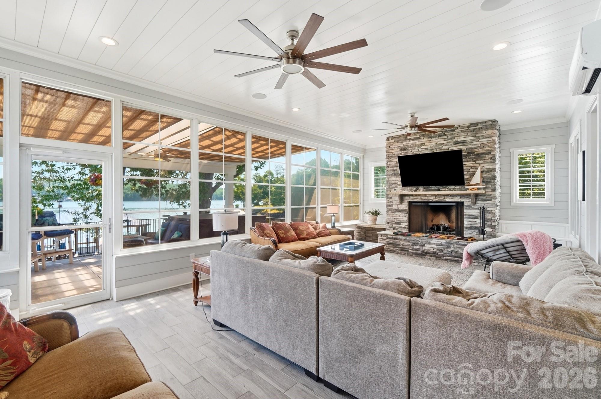 5426 Baker Lane — Lake Wylie