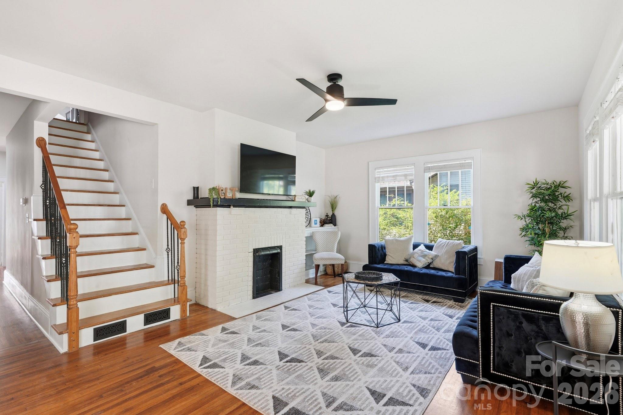 209 Grandin Road — Charlotte
