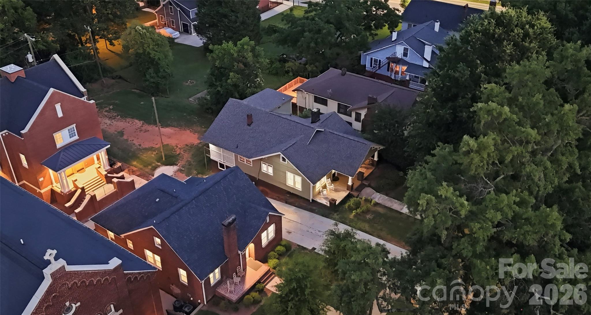 209 Grandin Road — Charlotte