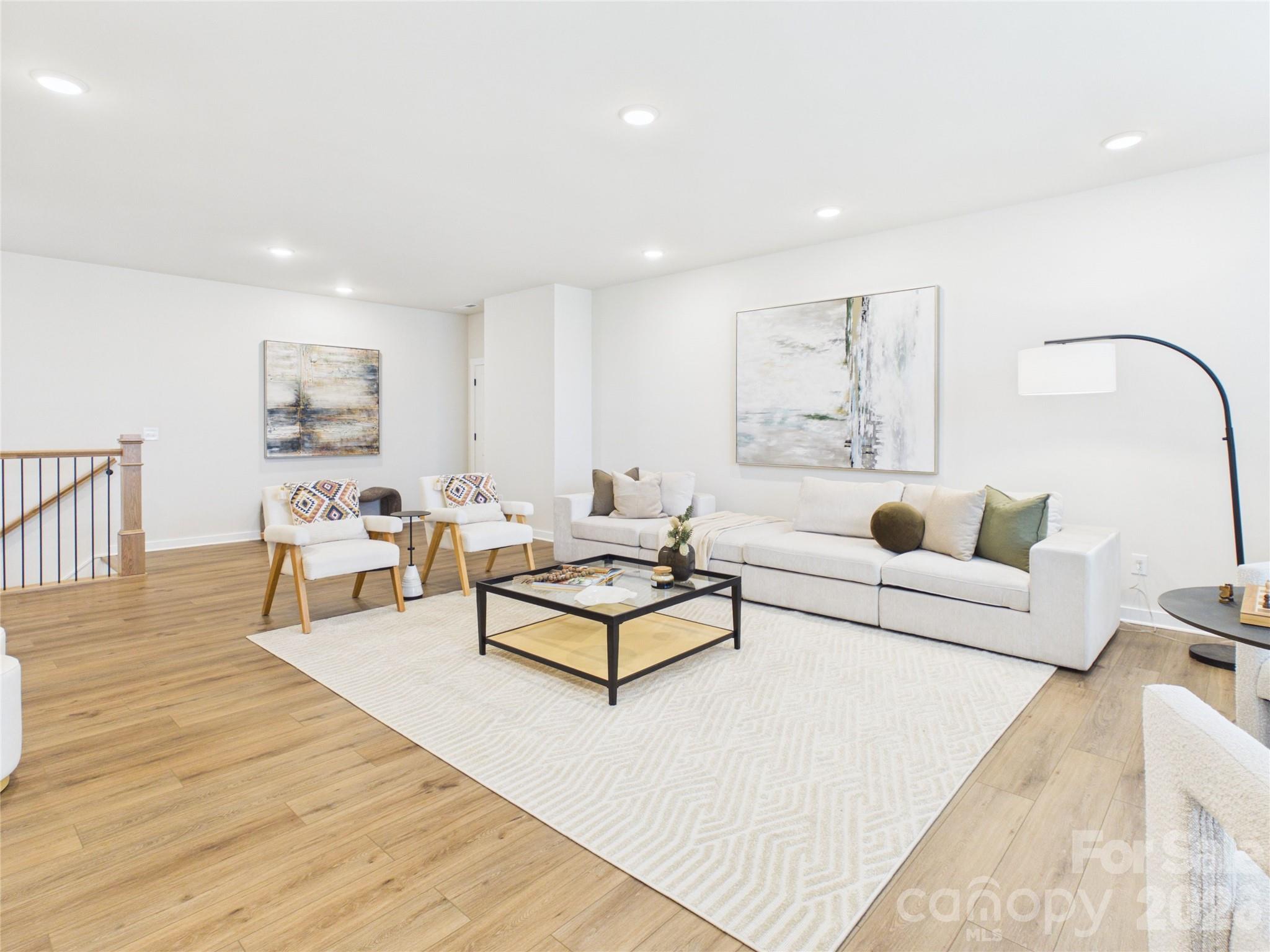 1055 Rolling Meadows Drive — Mooresville