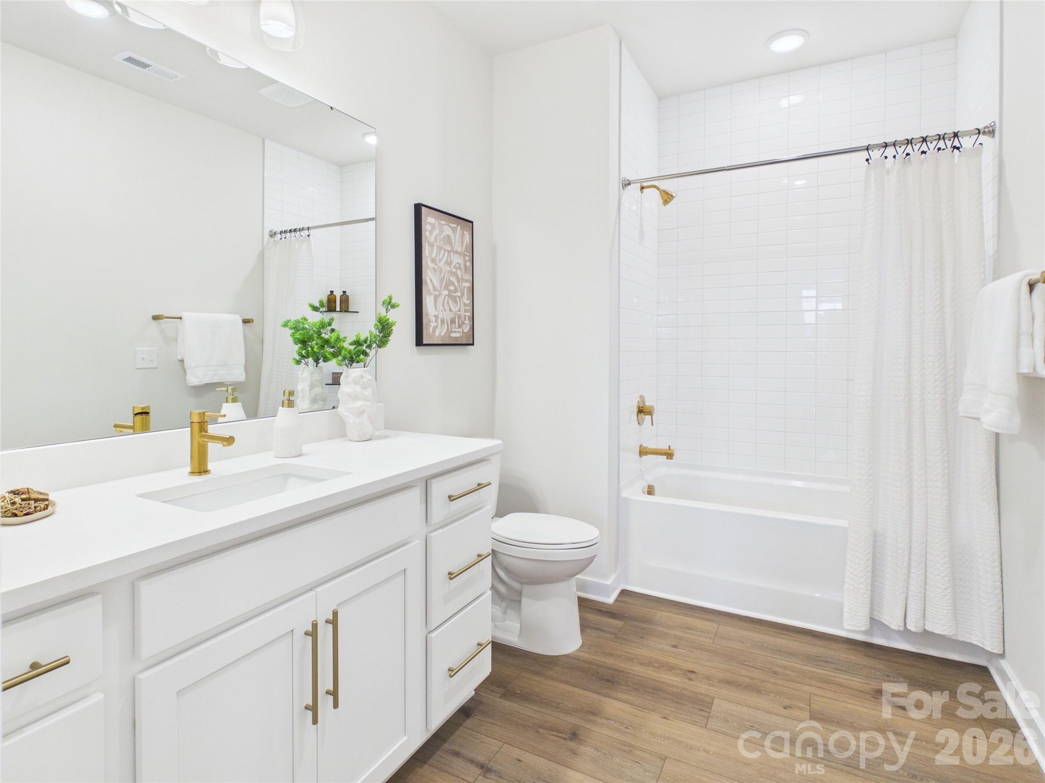 1055 Rolling Meadows Drive — Mooresville