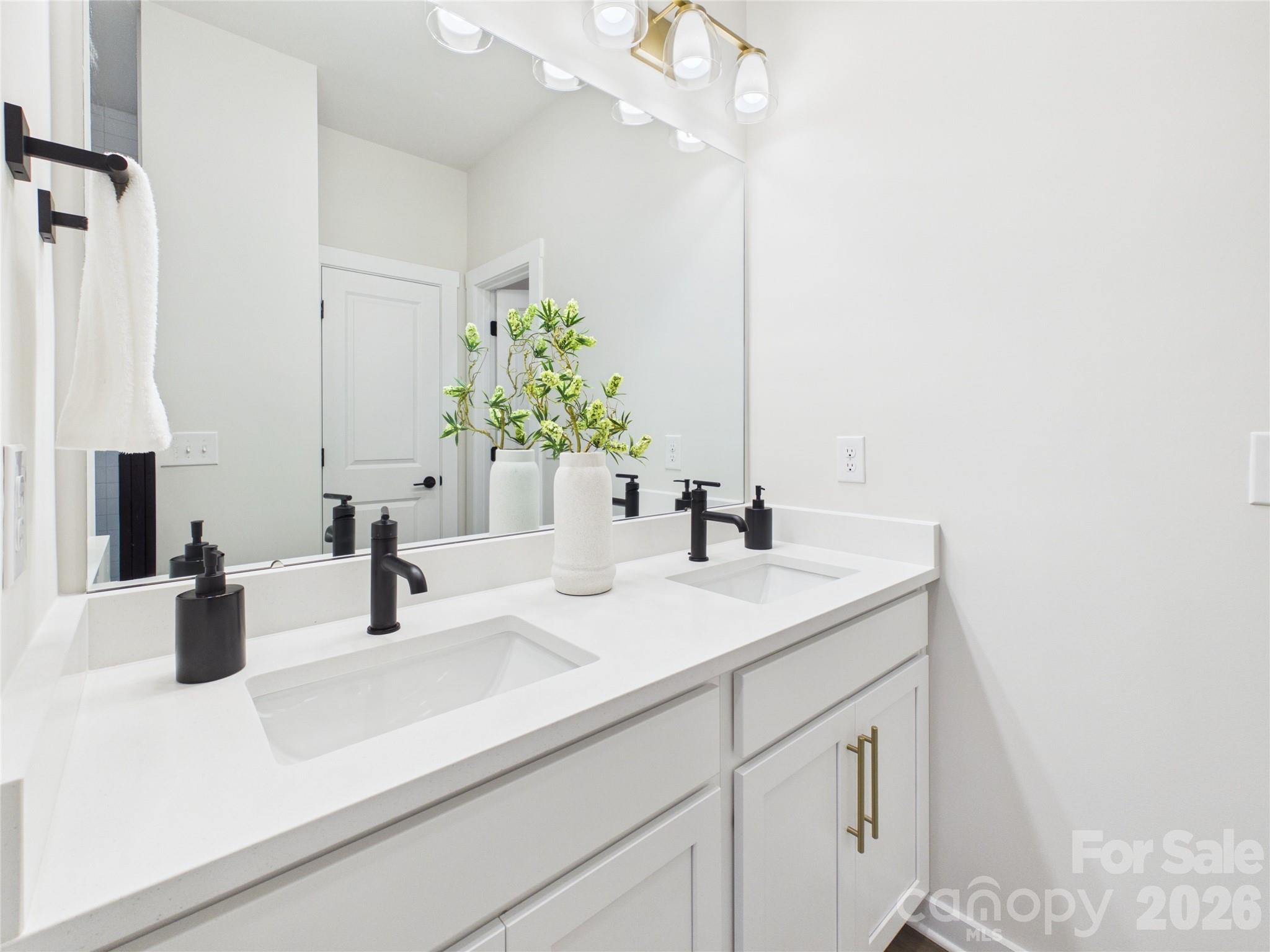 1055 Rolling Meadows Drive — Mooresville