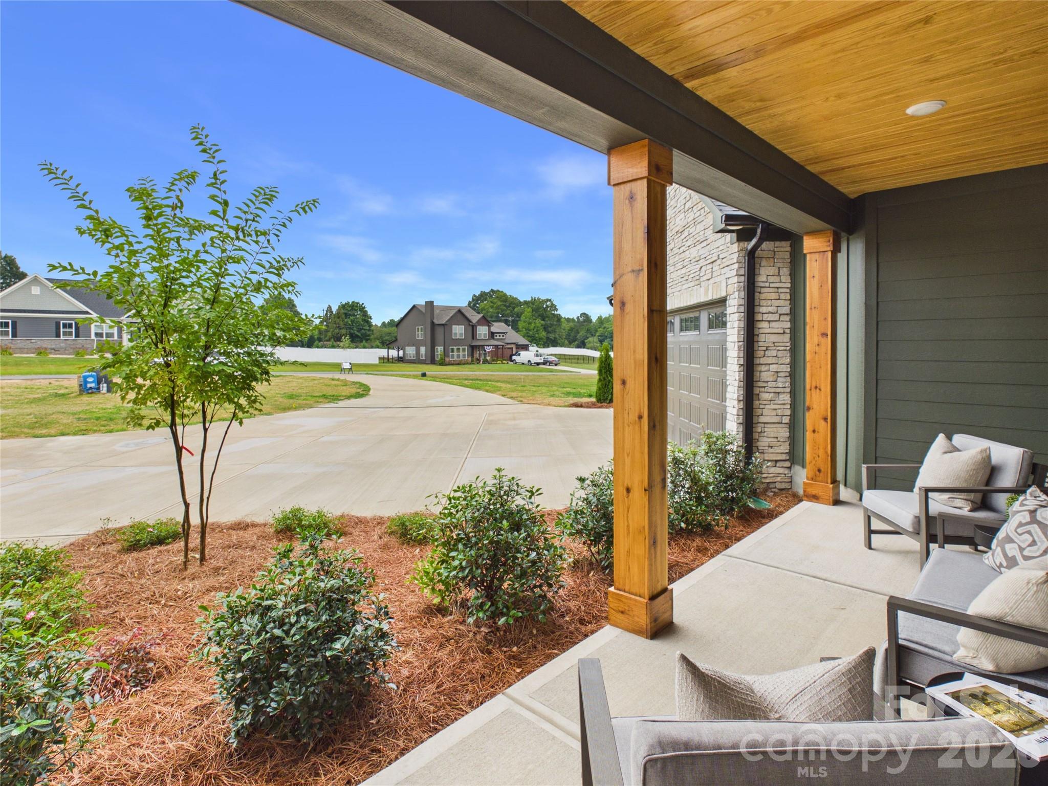 1055 Rolling Meadows Drive — Mooresville