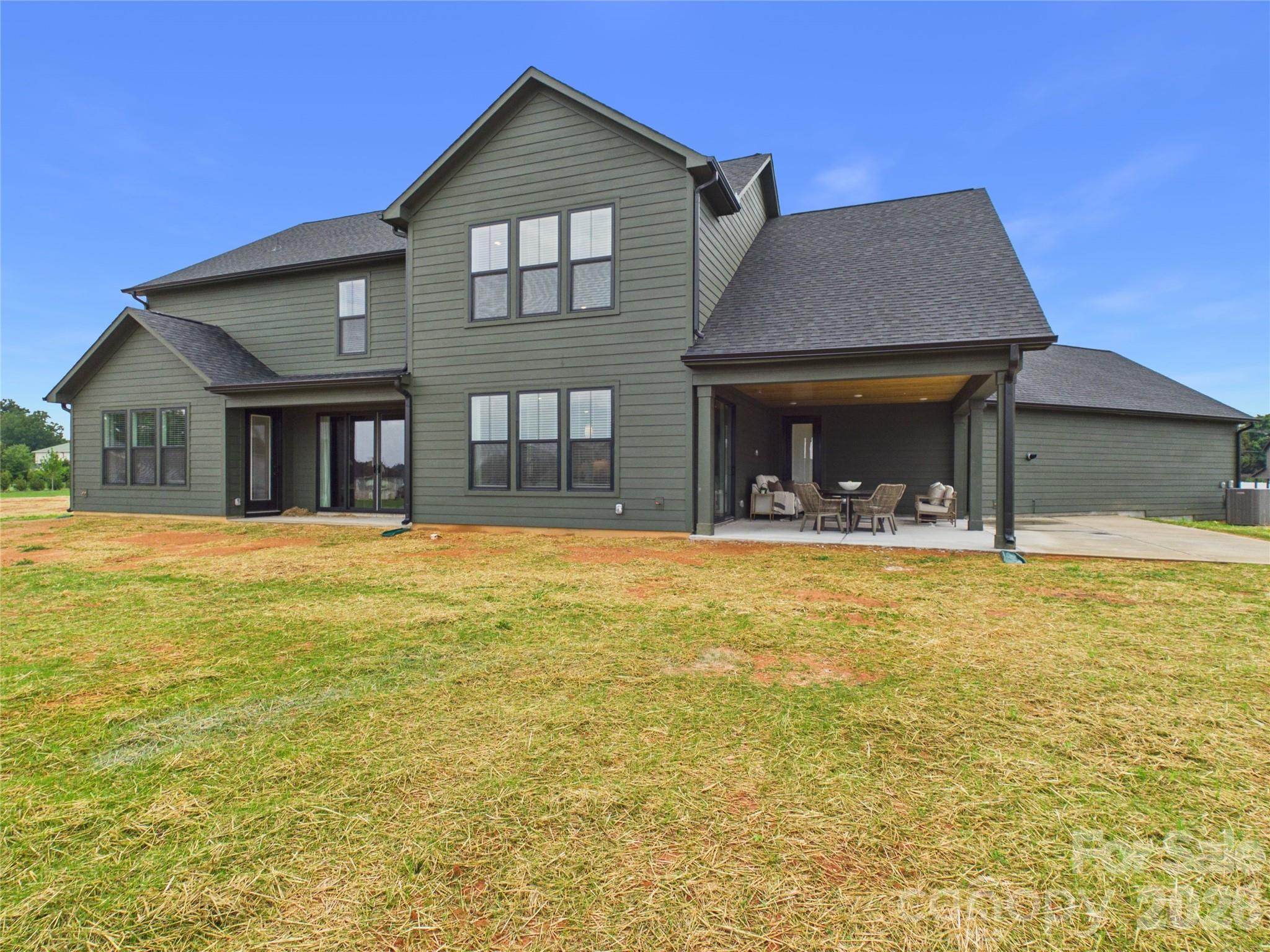1055 Rolling Meadows Drive — Mooresville