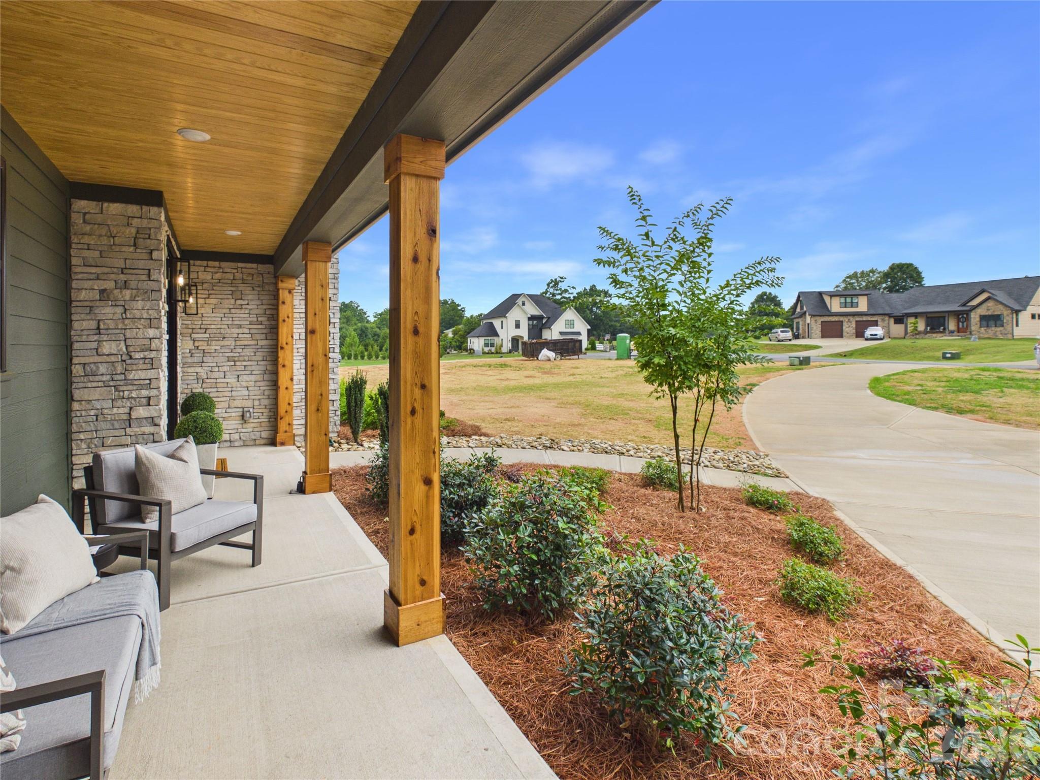 1055 Rolling Meadows Drive — Mooresville