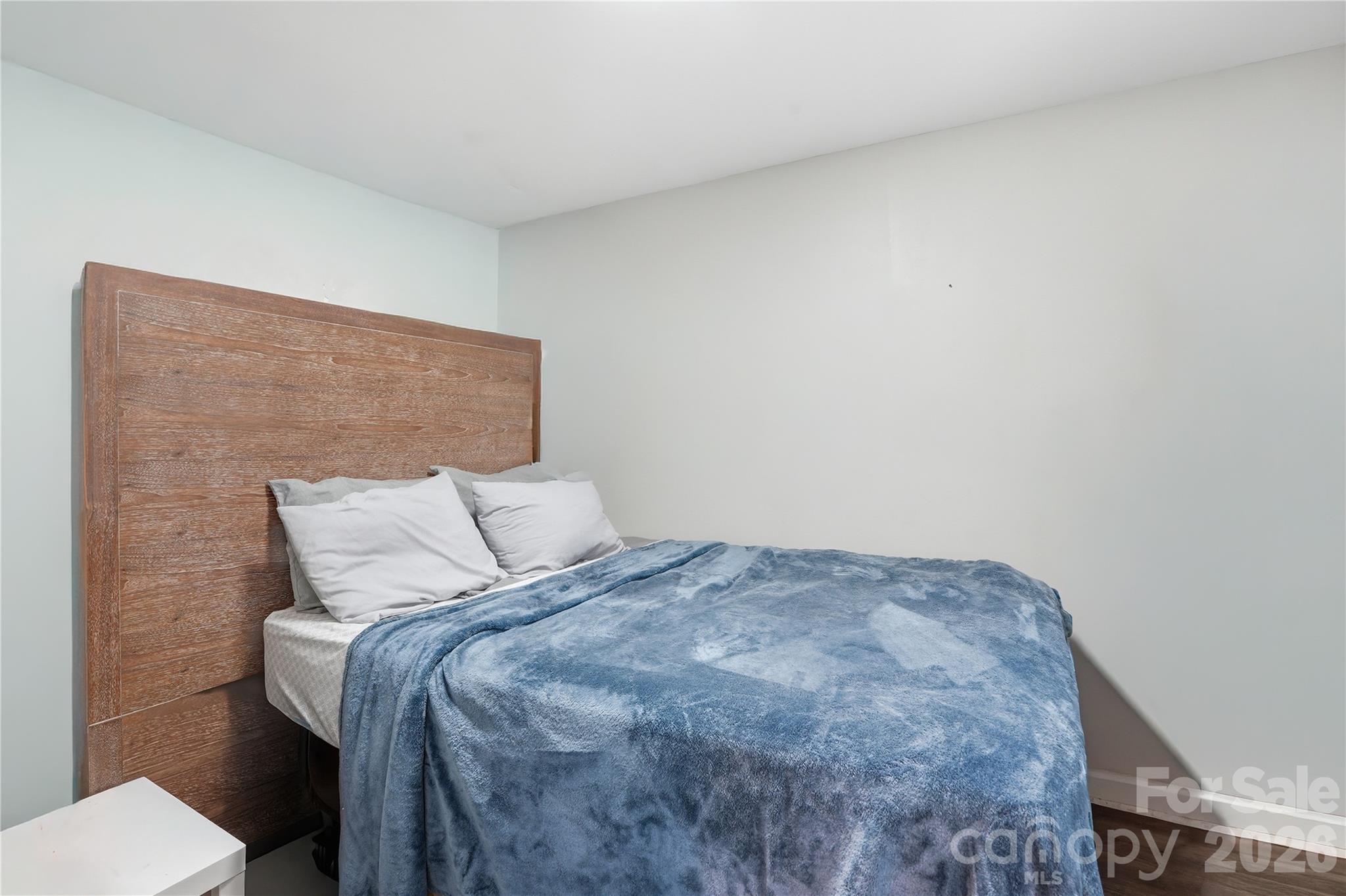 1411/1413 W 4th Street — Charlotte