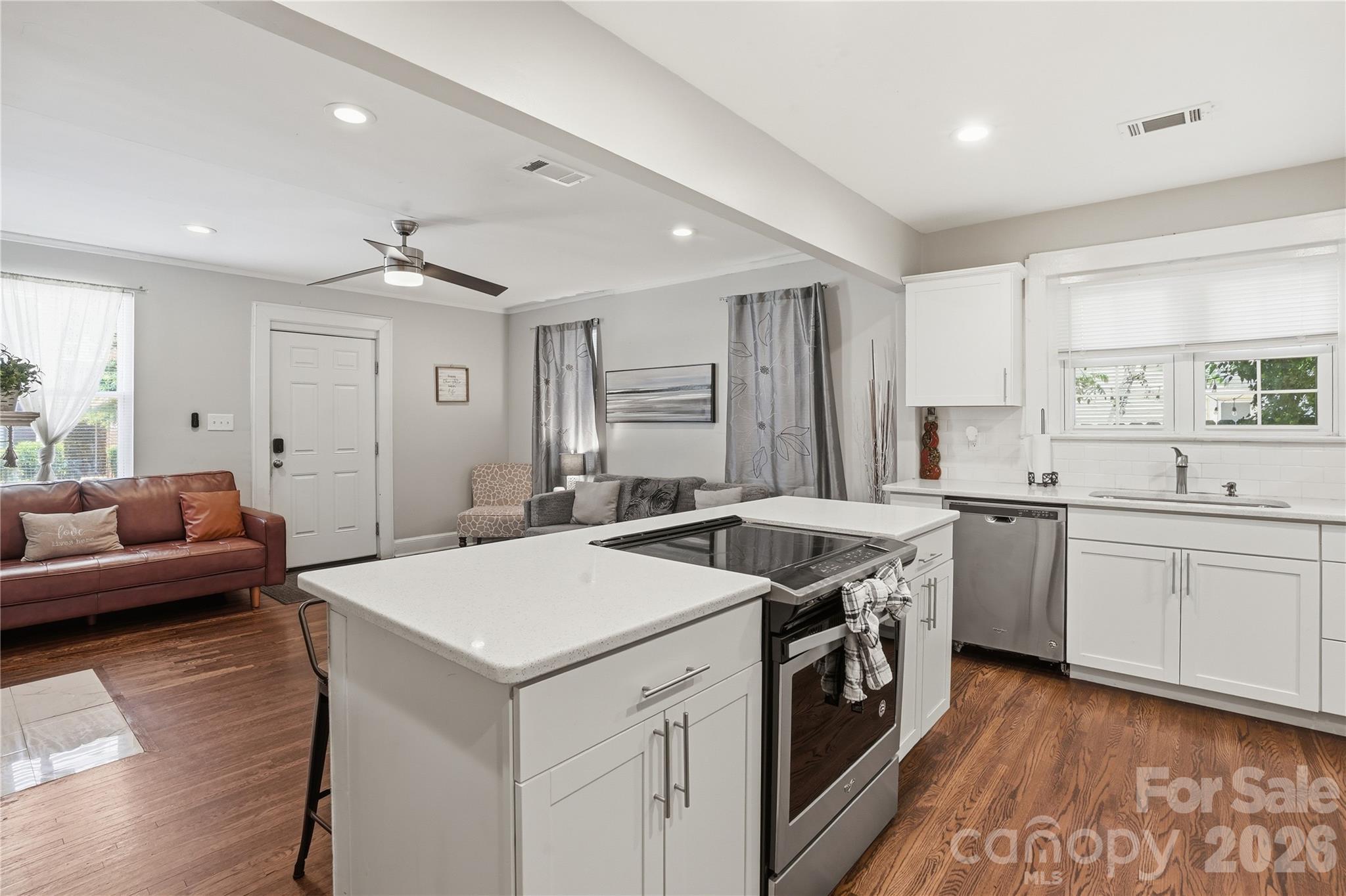 1411/1413 W 4th Street — Charlotte
